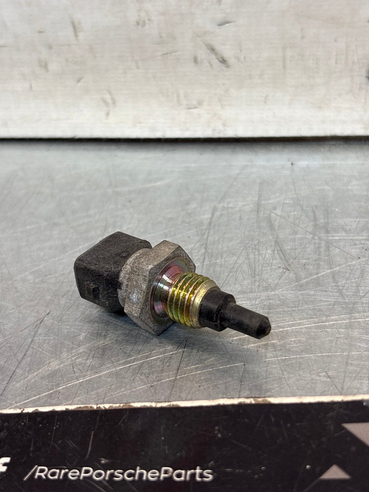 Porsche 924/944 bosch temperature sensor, used 0280130039