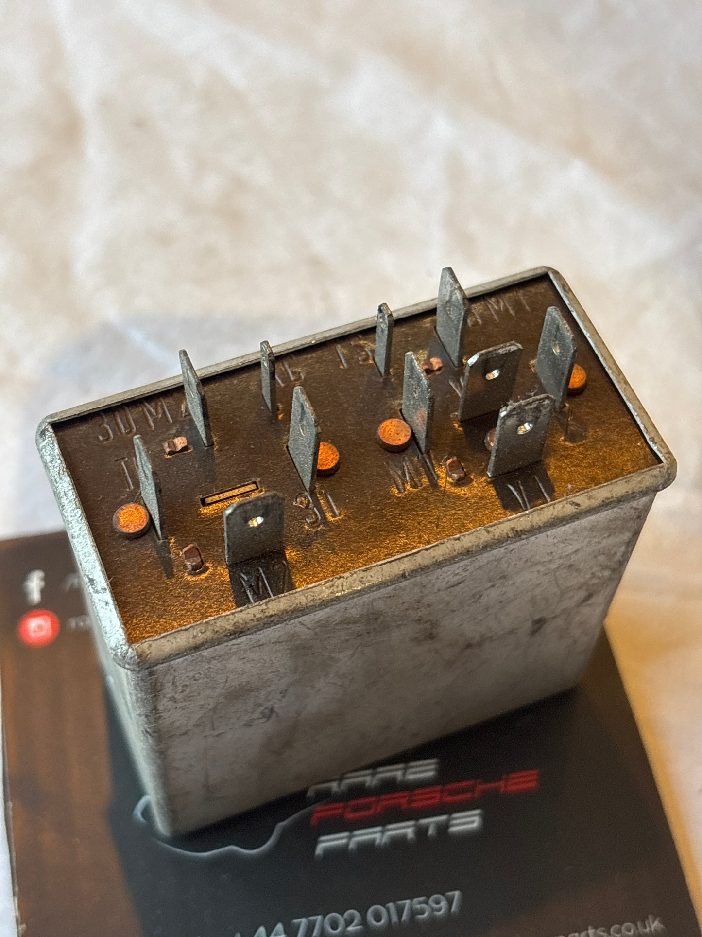 Porsche 944 radiator cooling fan relay 94461510402