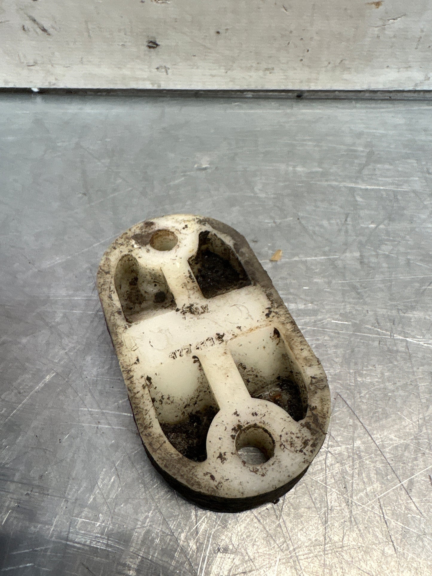 Porsche 924 front stabilizer intermediate piece, used 477411321C