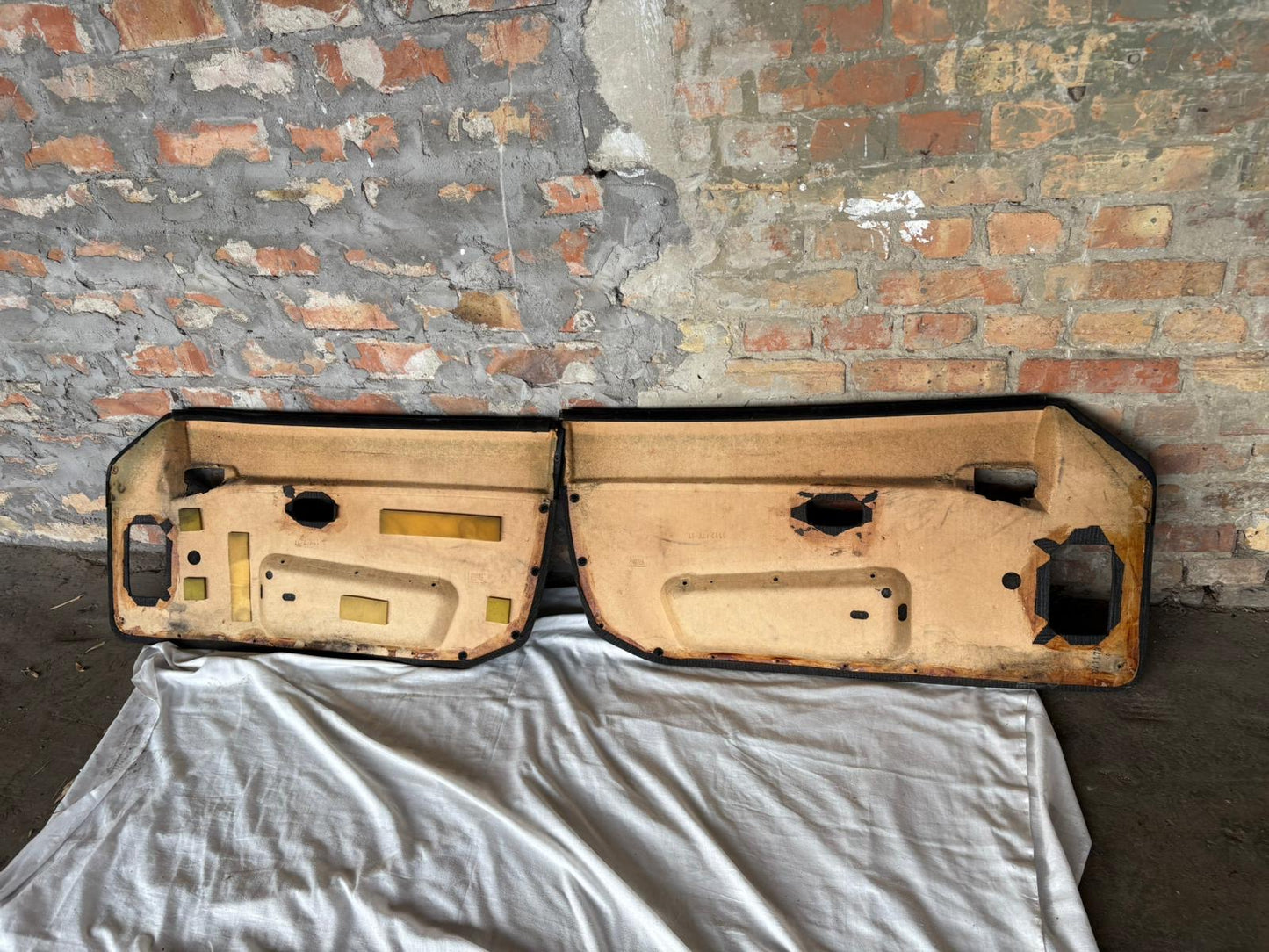 Pair Of Porsche 944 black pinstripe door cards 94455501701 94455501801 used, very nice condition.