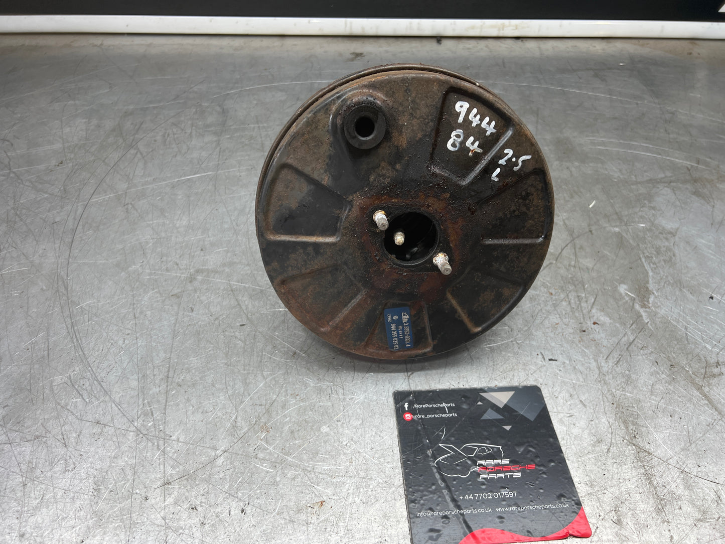 Porsche 944 brake booster, used 94435502502