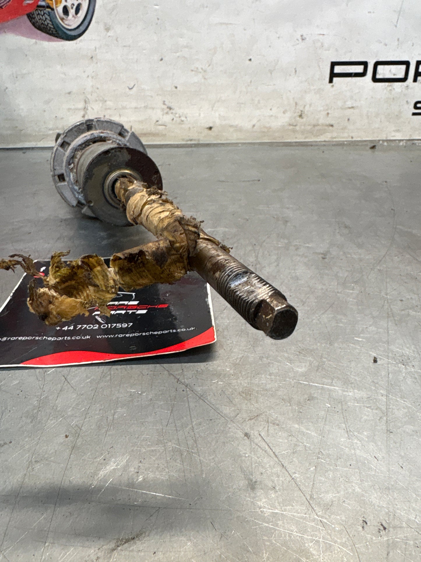 Porsche 928 Front shock absorber, used 92834305507