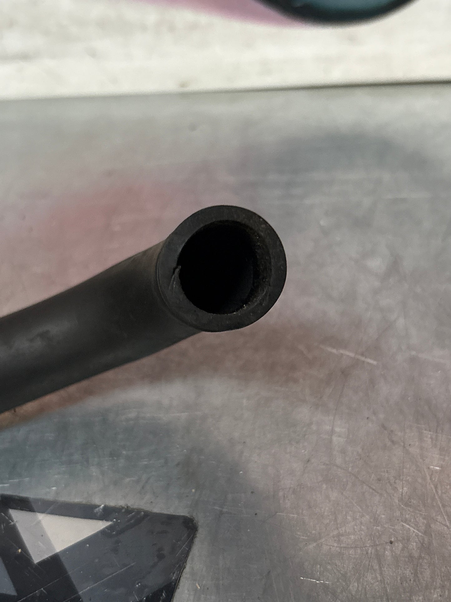 Porsche 928 oil separator hose, used 92810731500