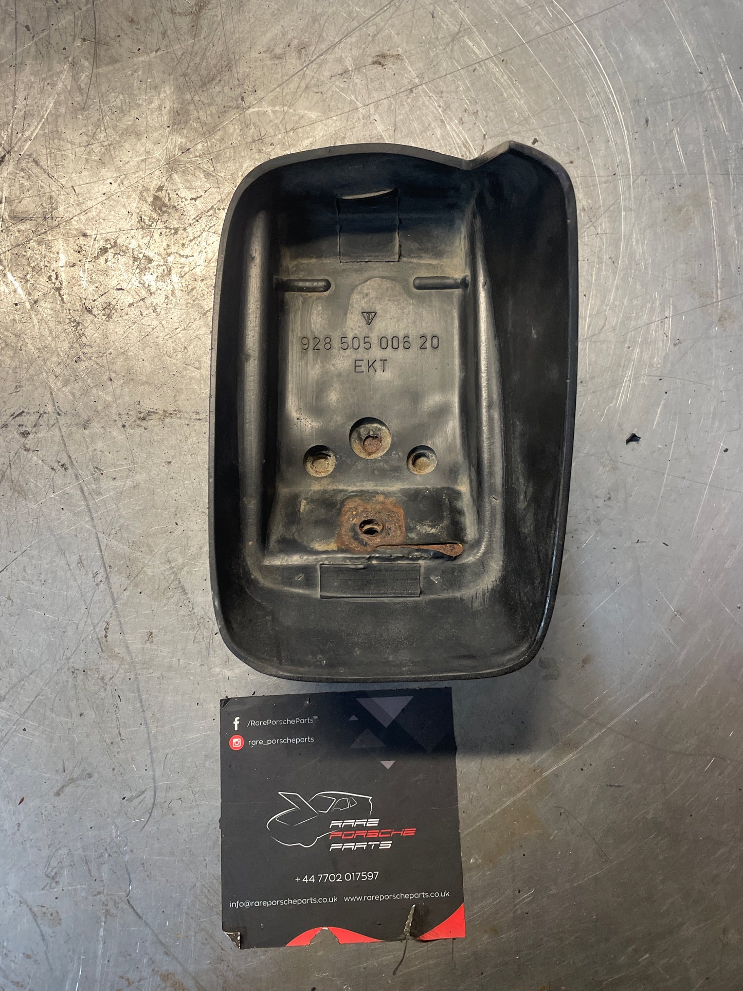 Porsche 928 rear bumper guard, right side, used 92850500620