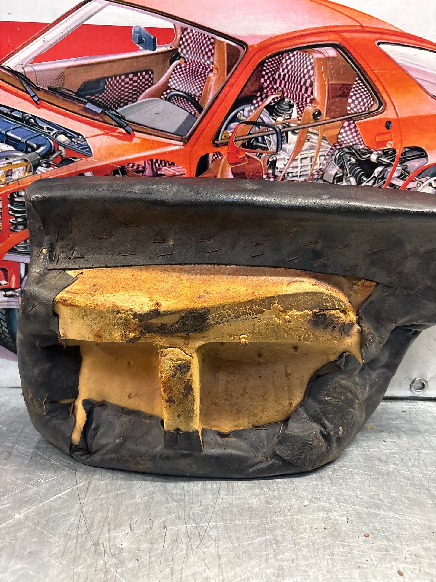 Porsche 928 rear left seat cushion, black, leather, used 92852205951