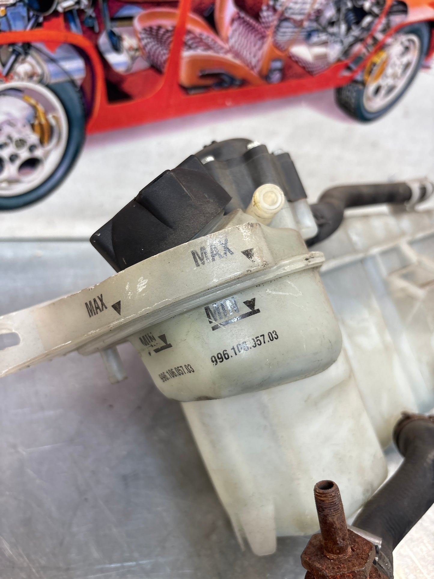 Porsche 911 996 / 997 coolant expansion tank, used 99610604756