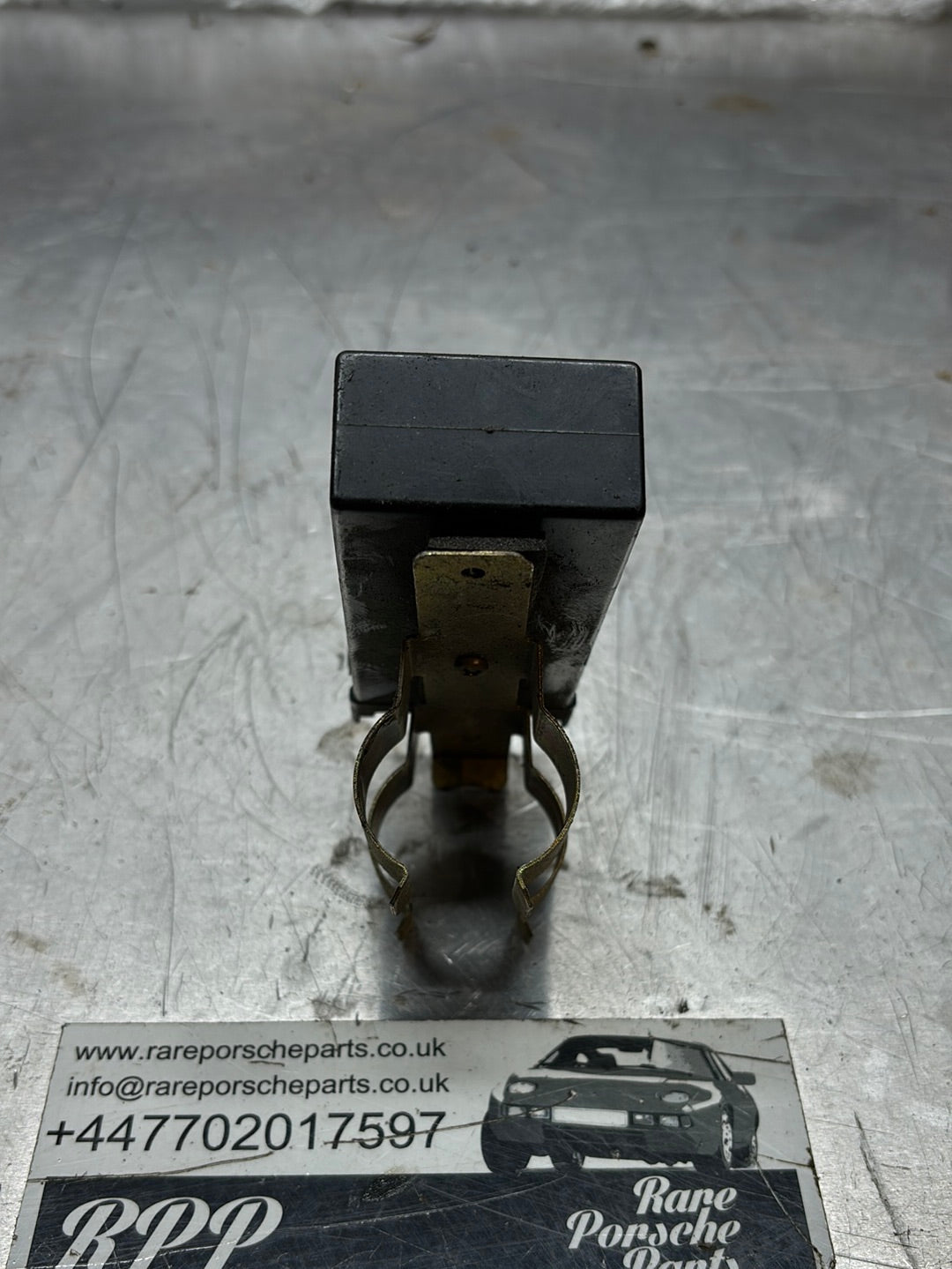 Porsche 911/928/944/964 Control Unit Central Locking System 91161811300, used