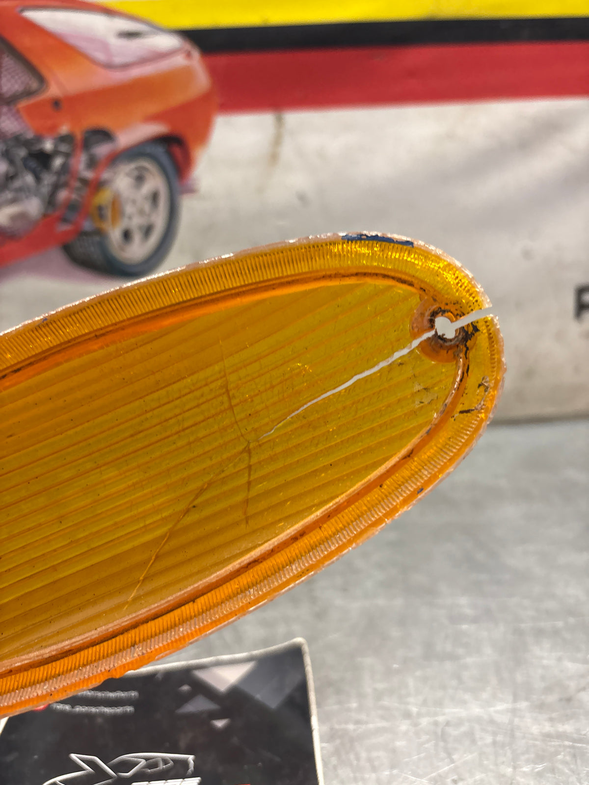 Porsche 914 indicator lense, used cracked 91463193411