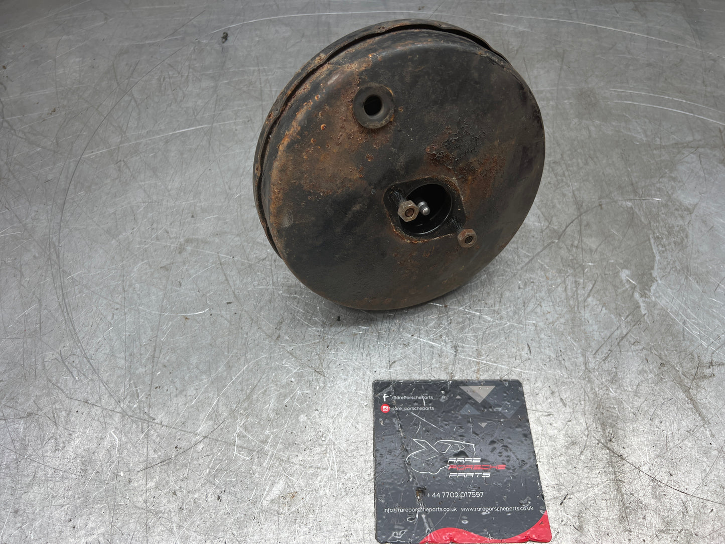 Porsche 944 brake booster, used 95135502711