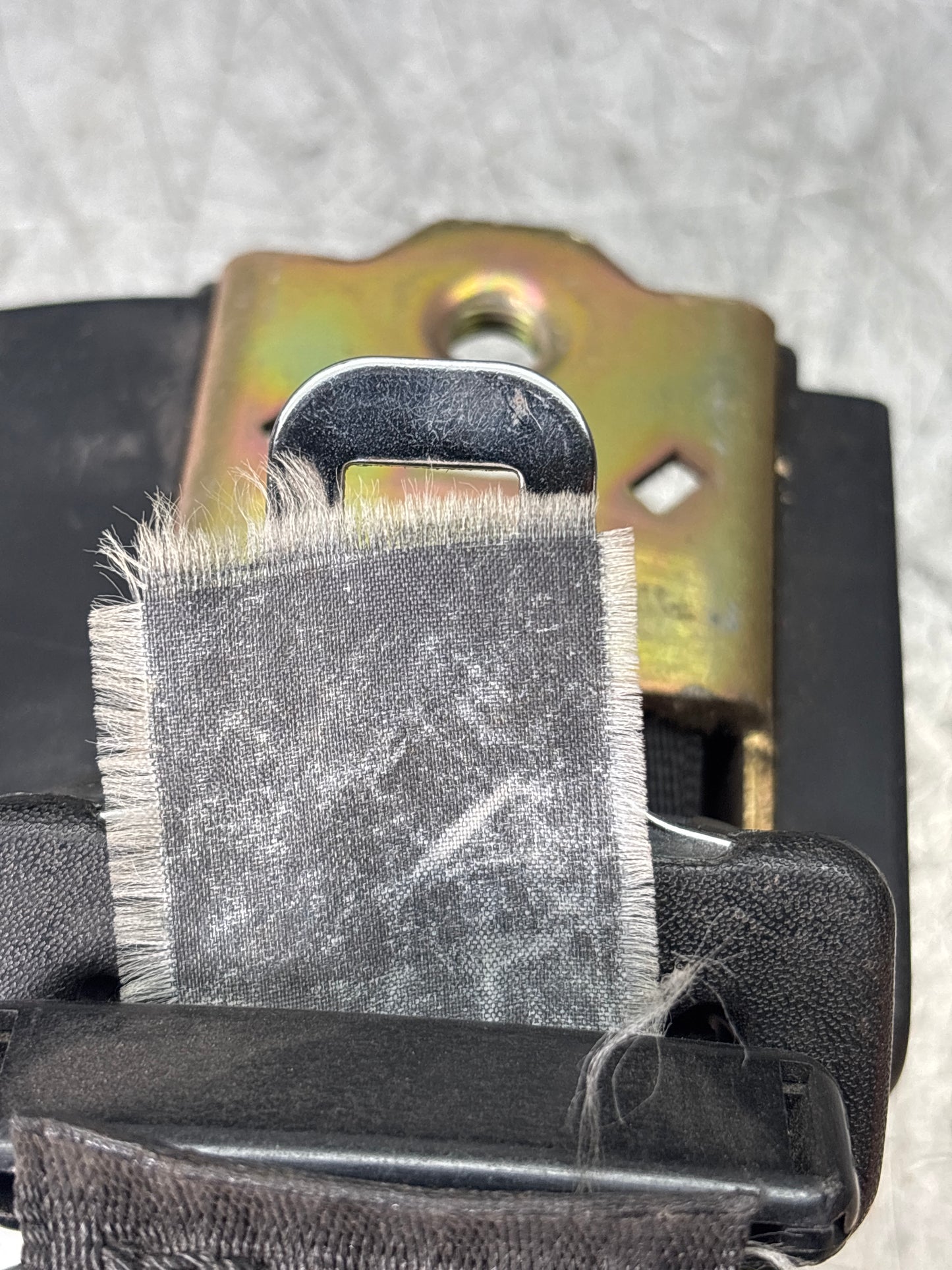 Porsche 944 right rear seat belt, 94580302201, used