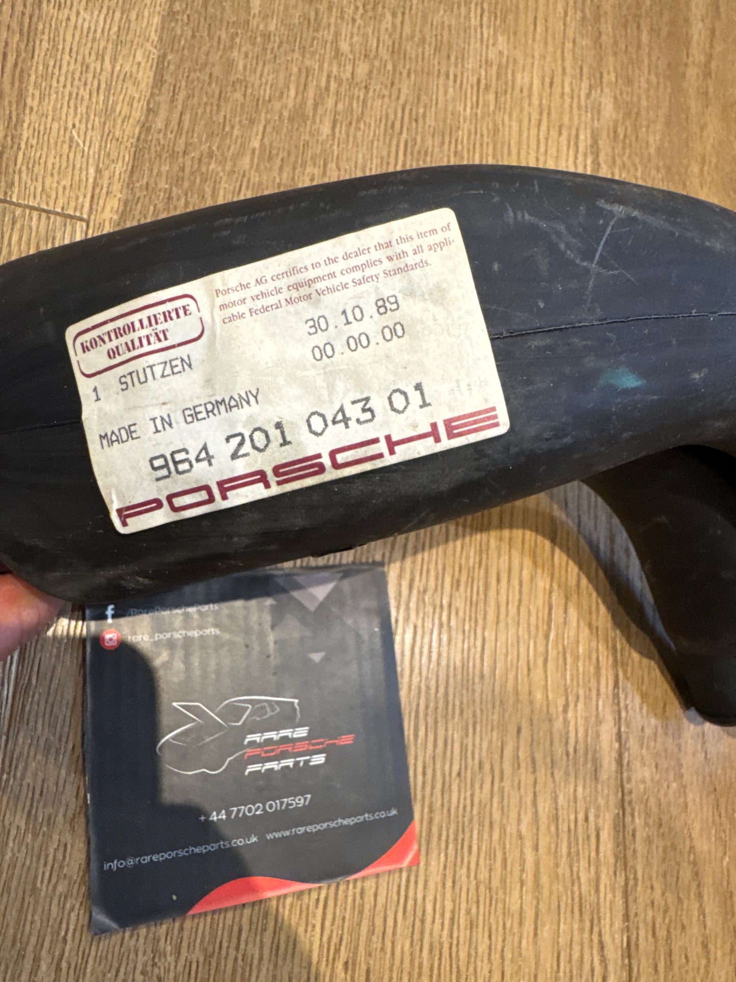 Porsche 911 / 964 / 993 filler neck 96420104301 New NOS