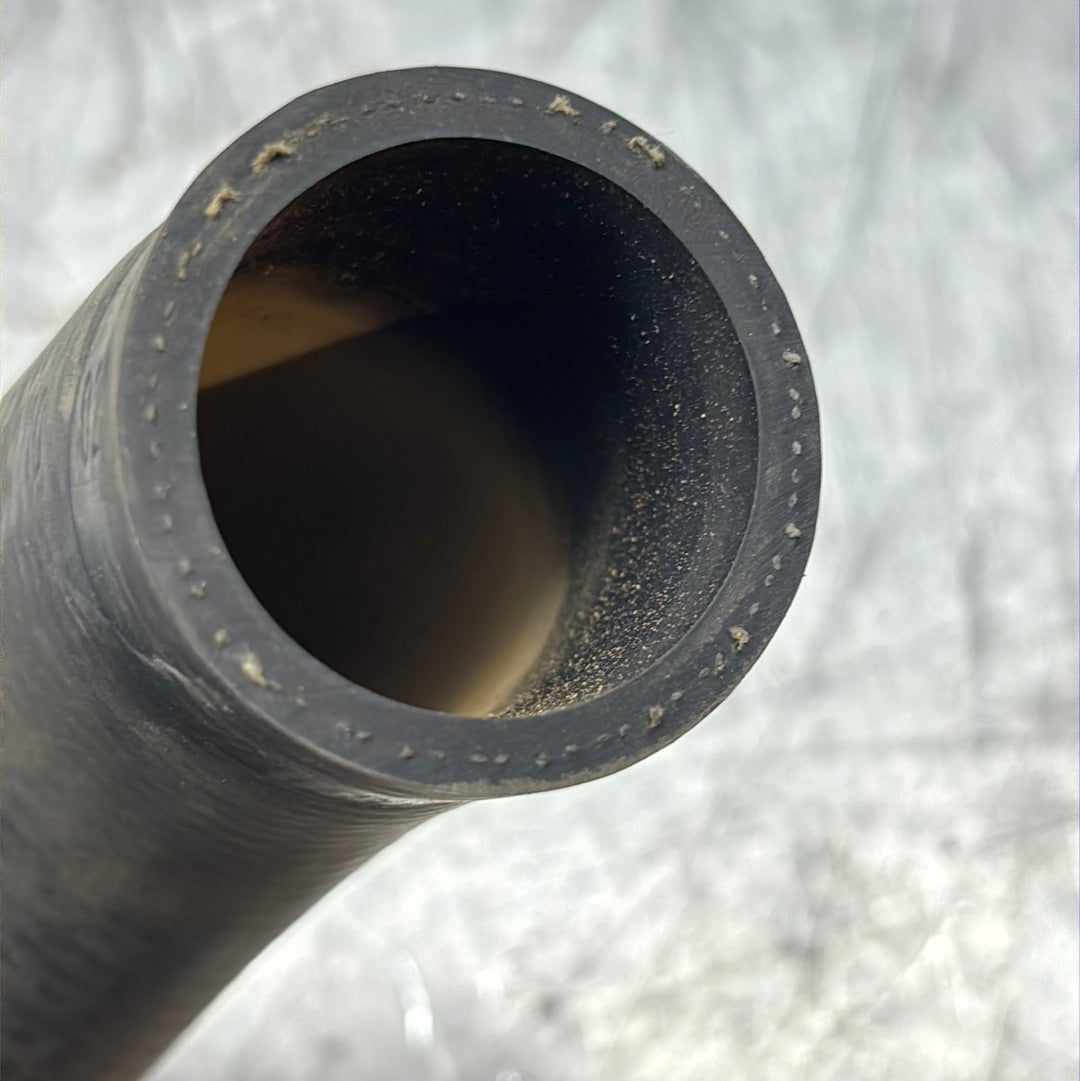 Porsche 944 water pump to radiator hose 94410623701 used