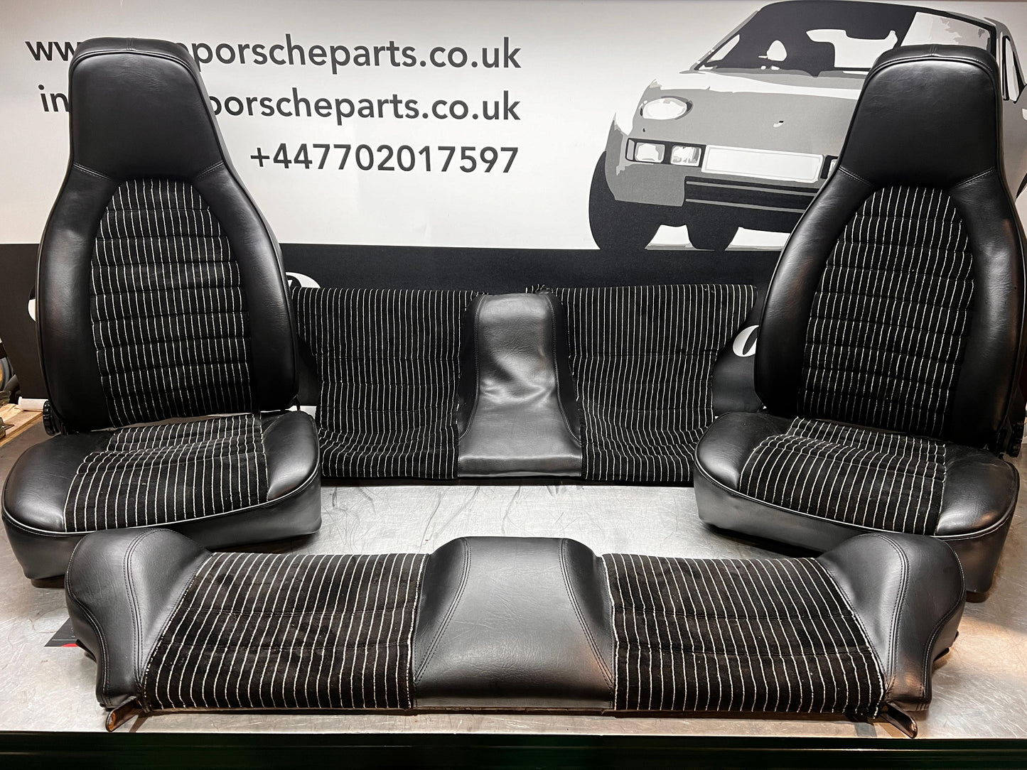 Porsche 924 944 Sitzgarnitur, Nadelstreifen, Fronten sind aufgearbeitet