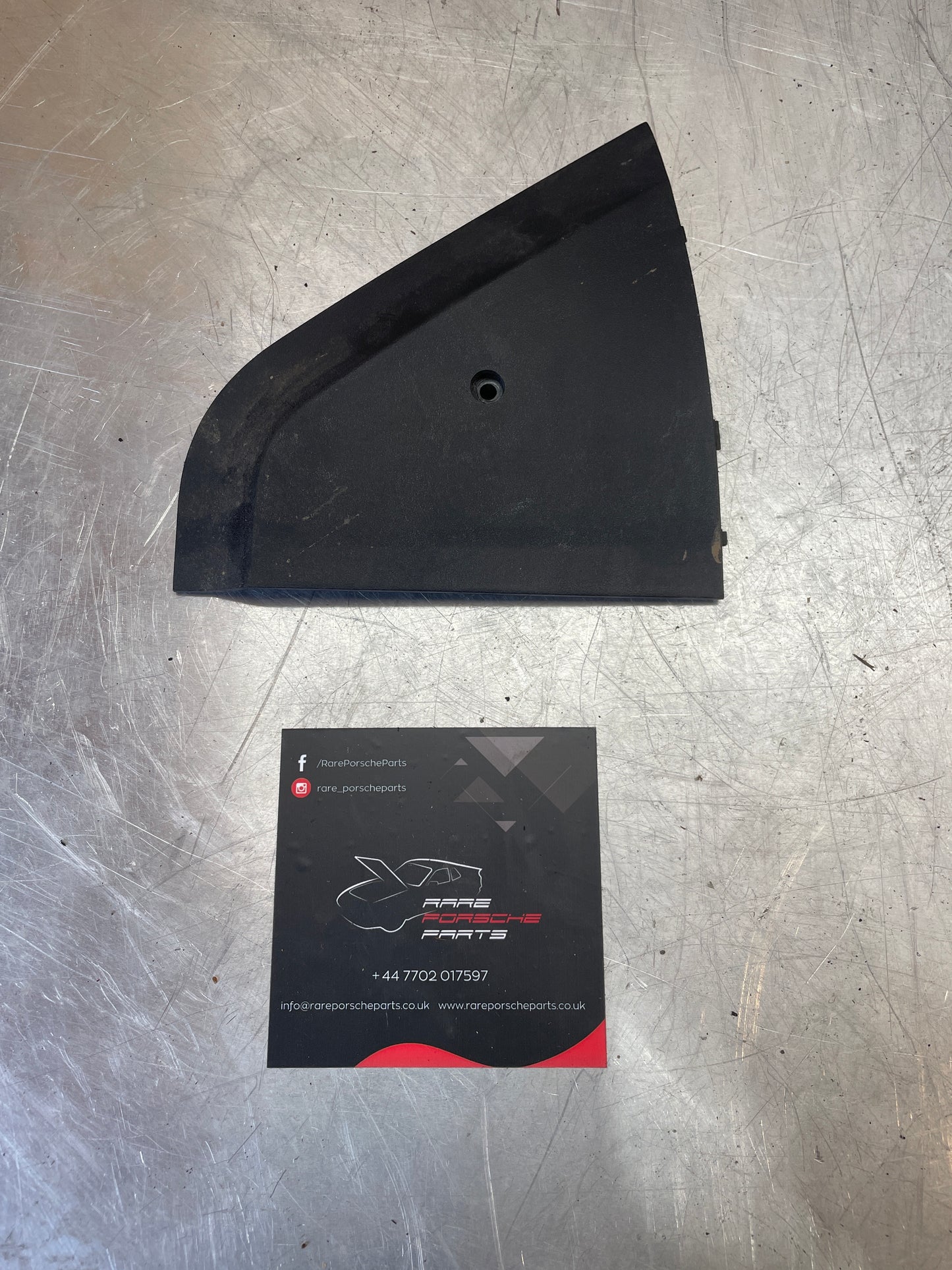 Porsche 944 left dashboard end cap 94455208300 used