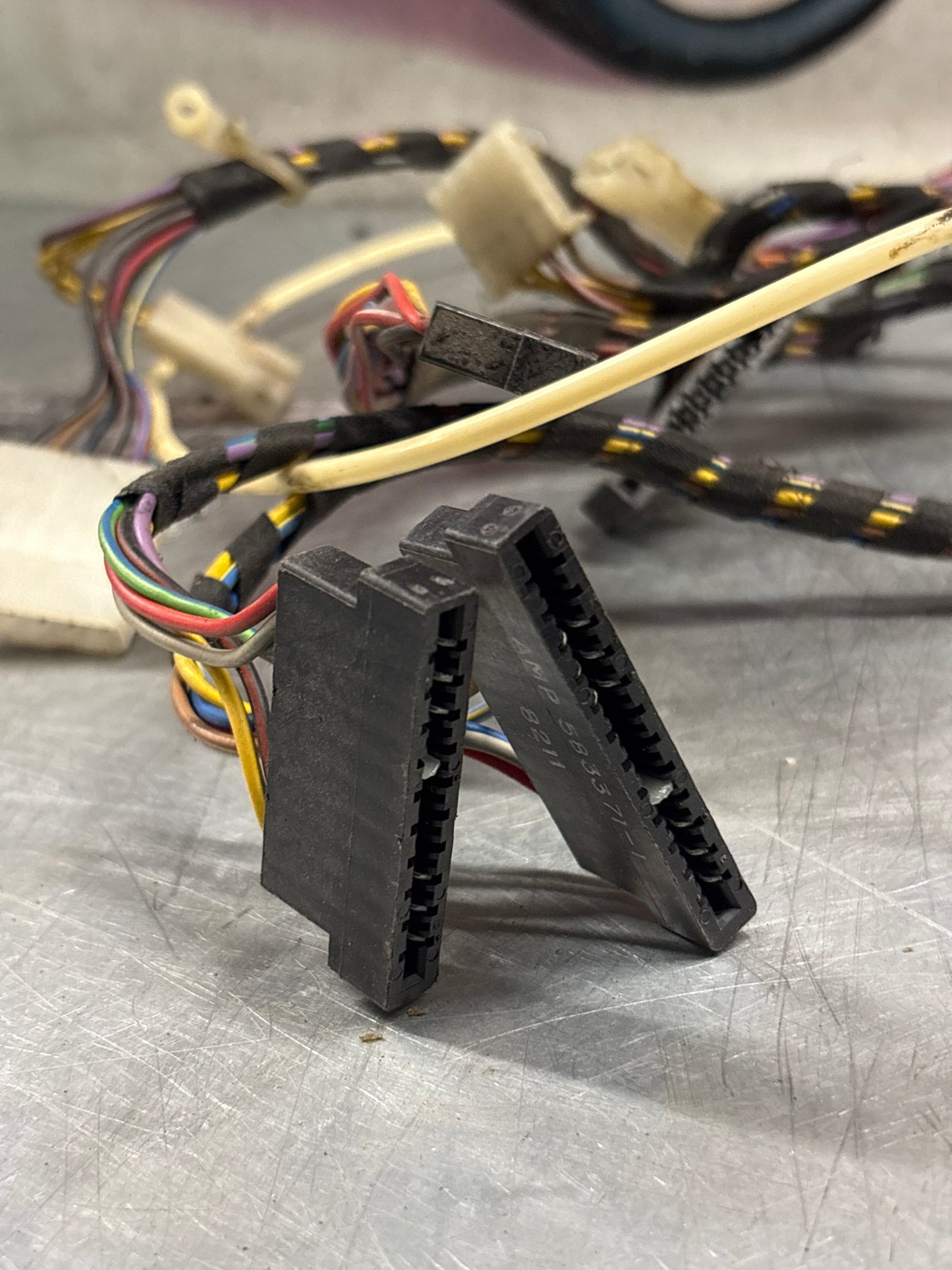 Porsche 928 A/C heater control unit wiring, used 92861292104