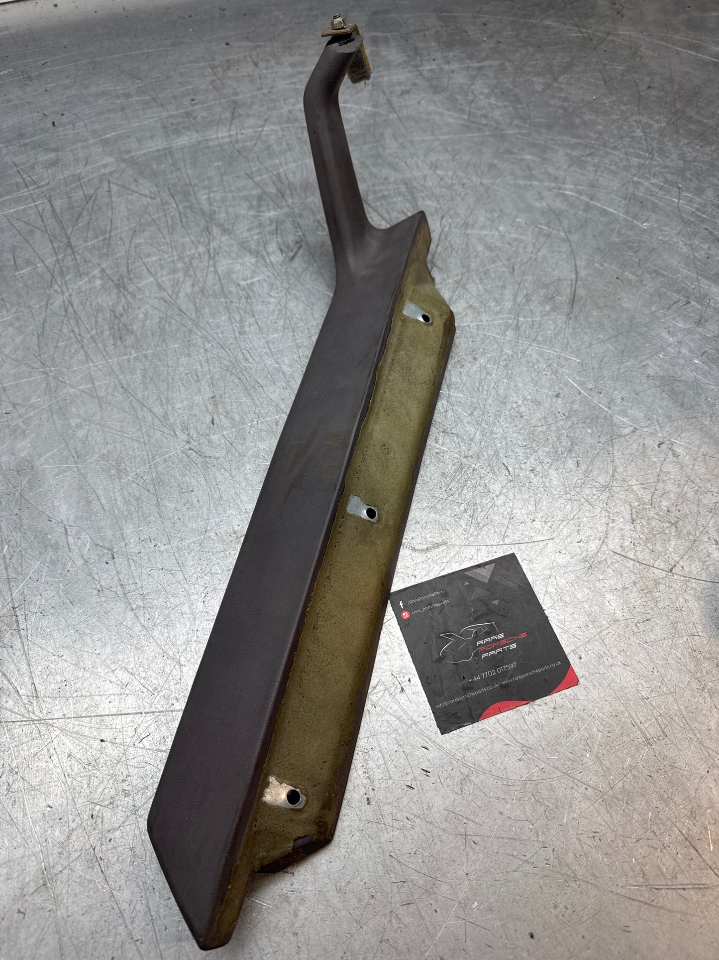 Porsche 944 right door pull handle armrest, grey 477867172 used