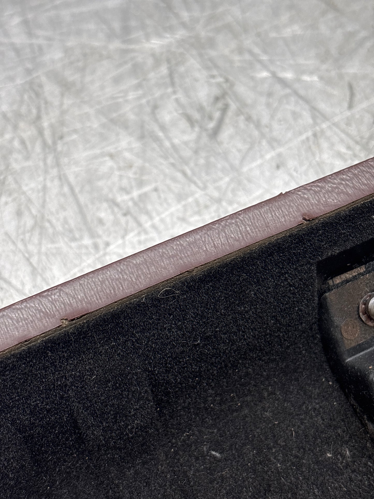 Porsche 928 glove box lid for RHD cars, burgundy, 92755205303, used