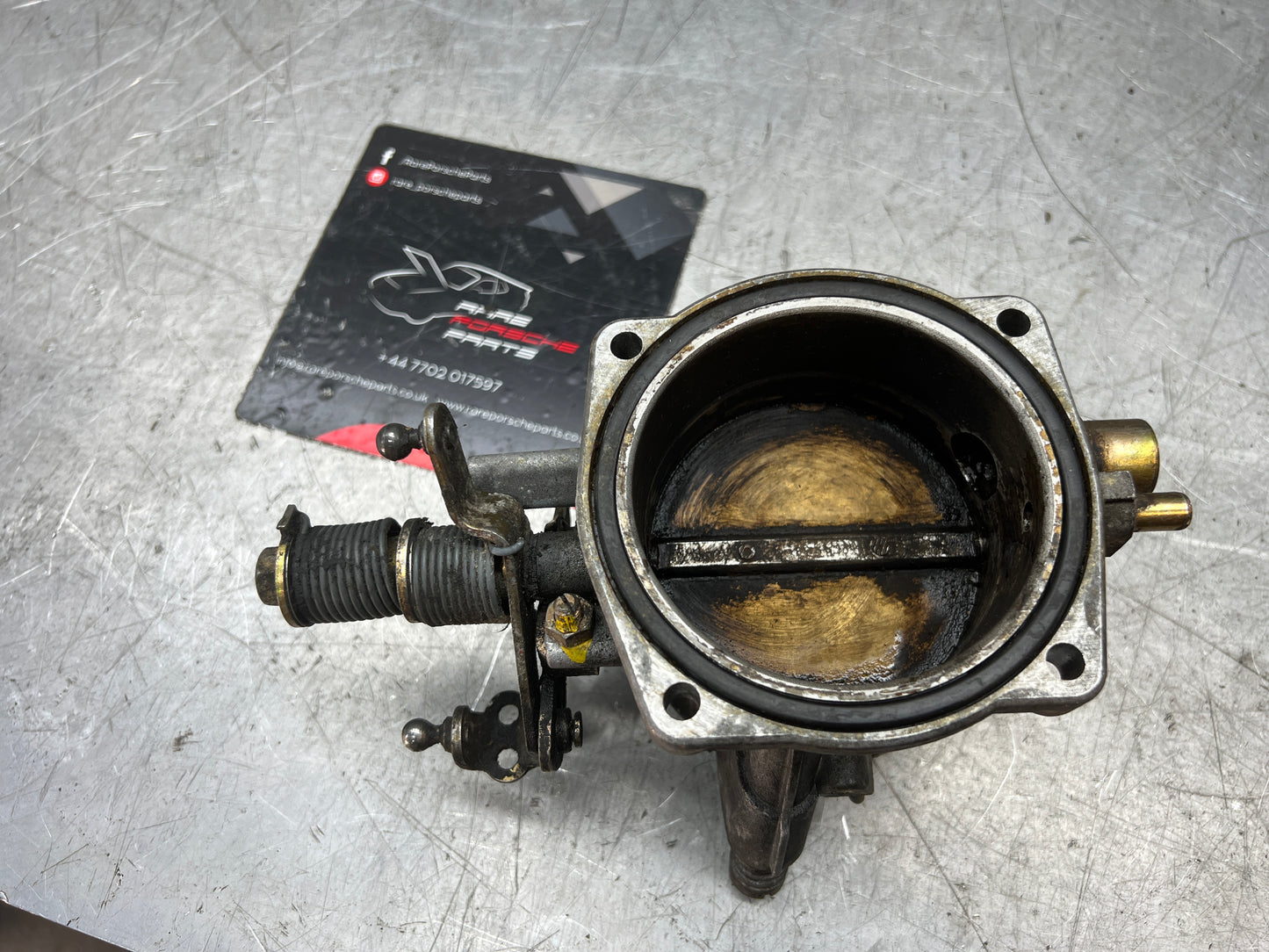Porsche 928 4.5 Throttle Body Butterfly Valve, 92811009008 used