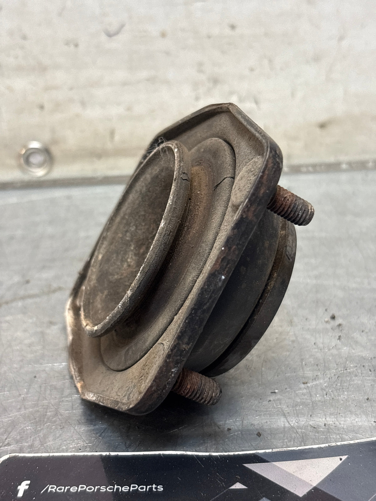 Porsche 924 / 944 front suspension bearing flange, 477412345, used