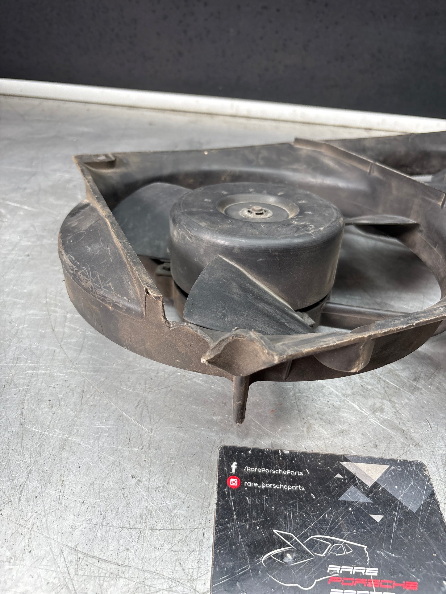 Porsche 944 Radiator Fan, used 94410614302
