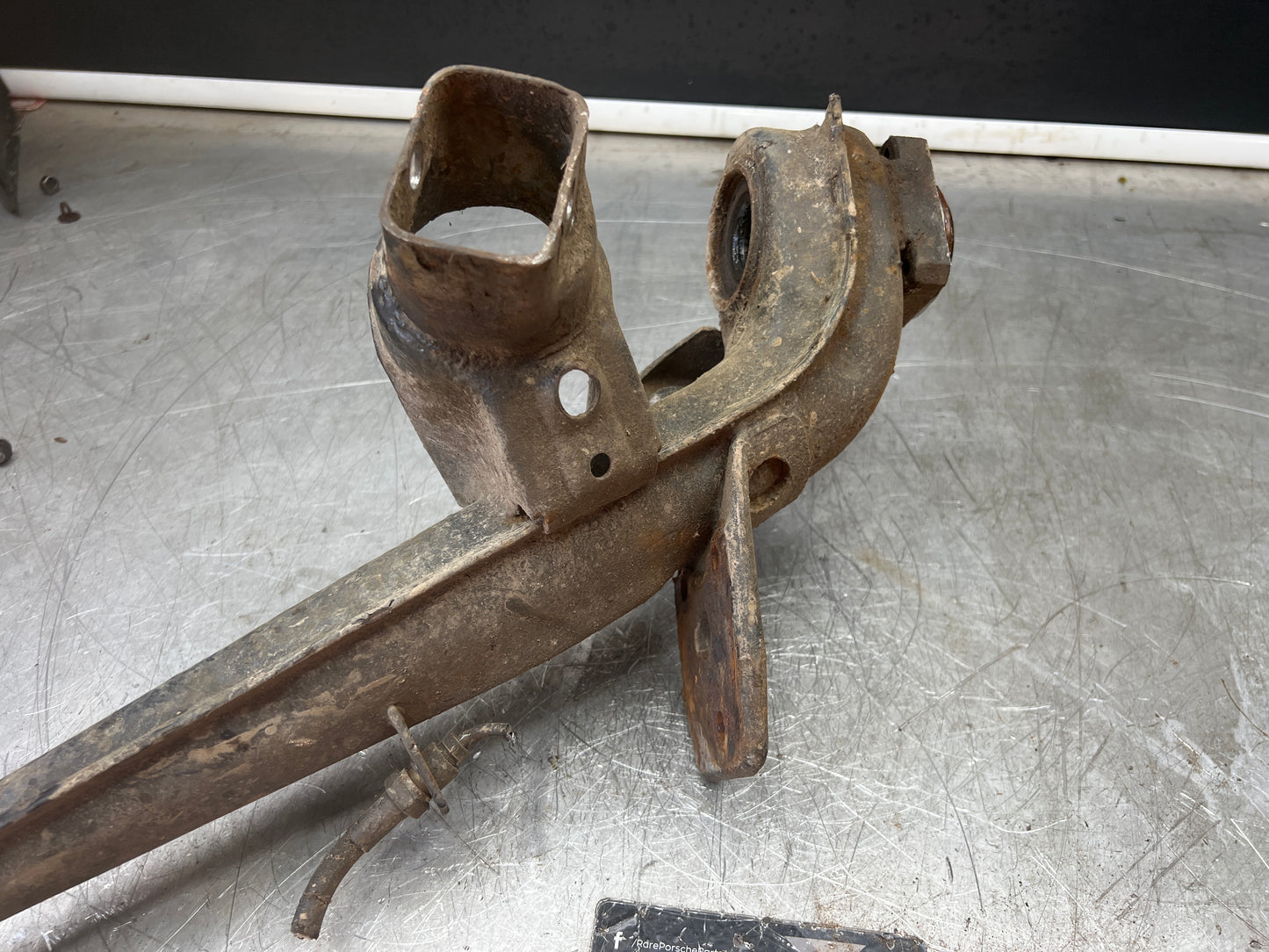 Porsche 924 944 -85.5 Rear right trailing arm, 94433102200