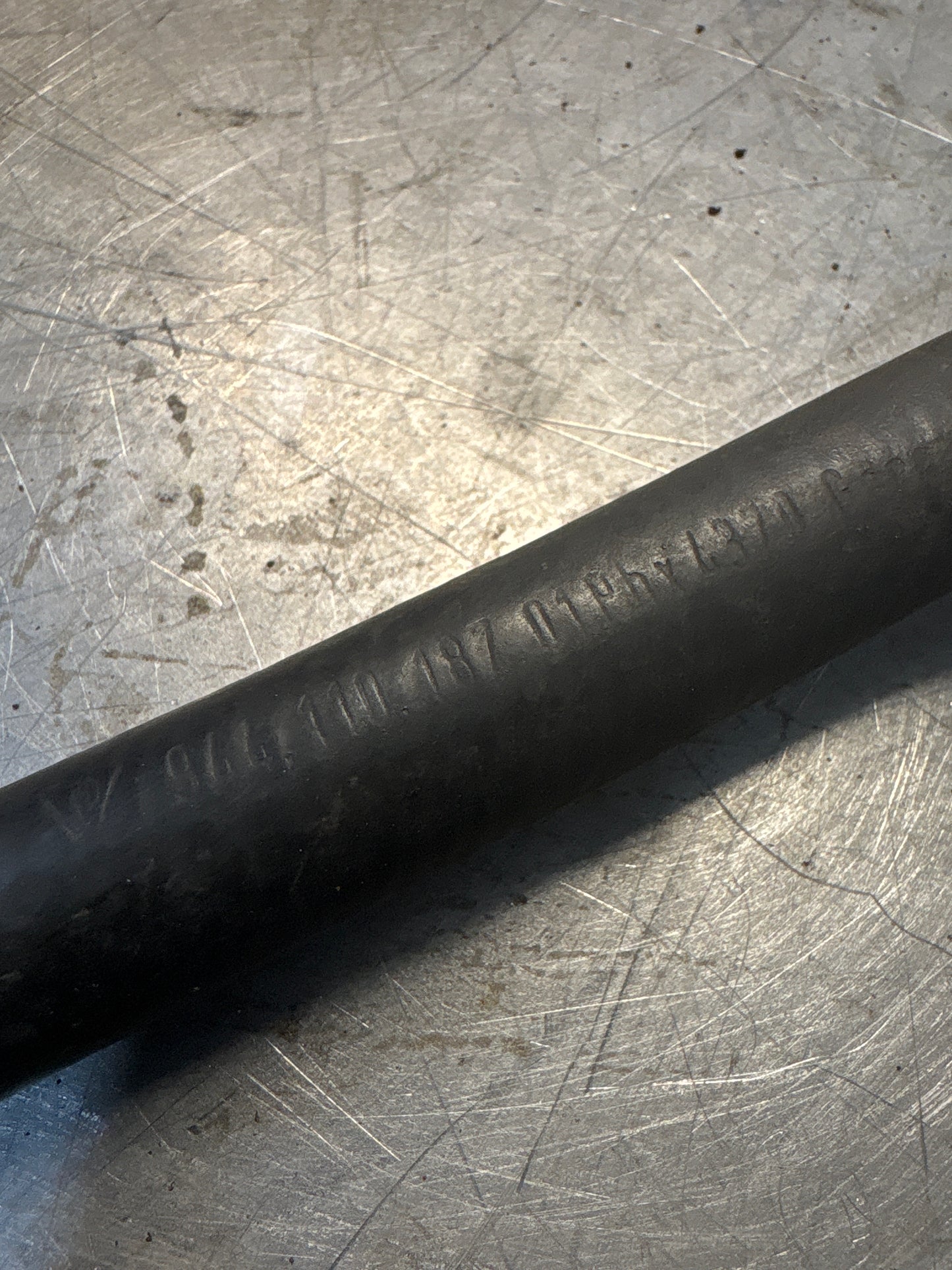 Porsche 944 rubber air hose, 94411018701 used