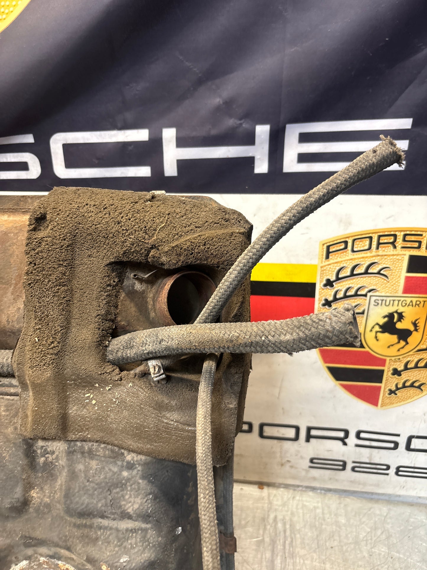 Serbatoio carburante Porsche 924 in metallo per le prime auto