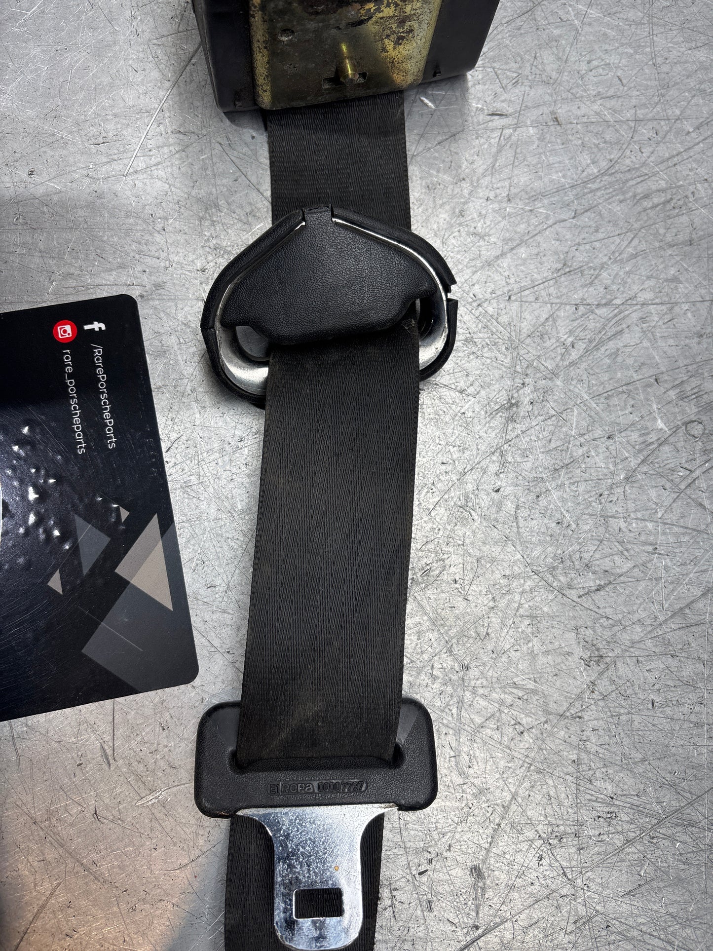 Porsche 928 front right O/S seat belt, 92880312609 used
