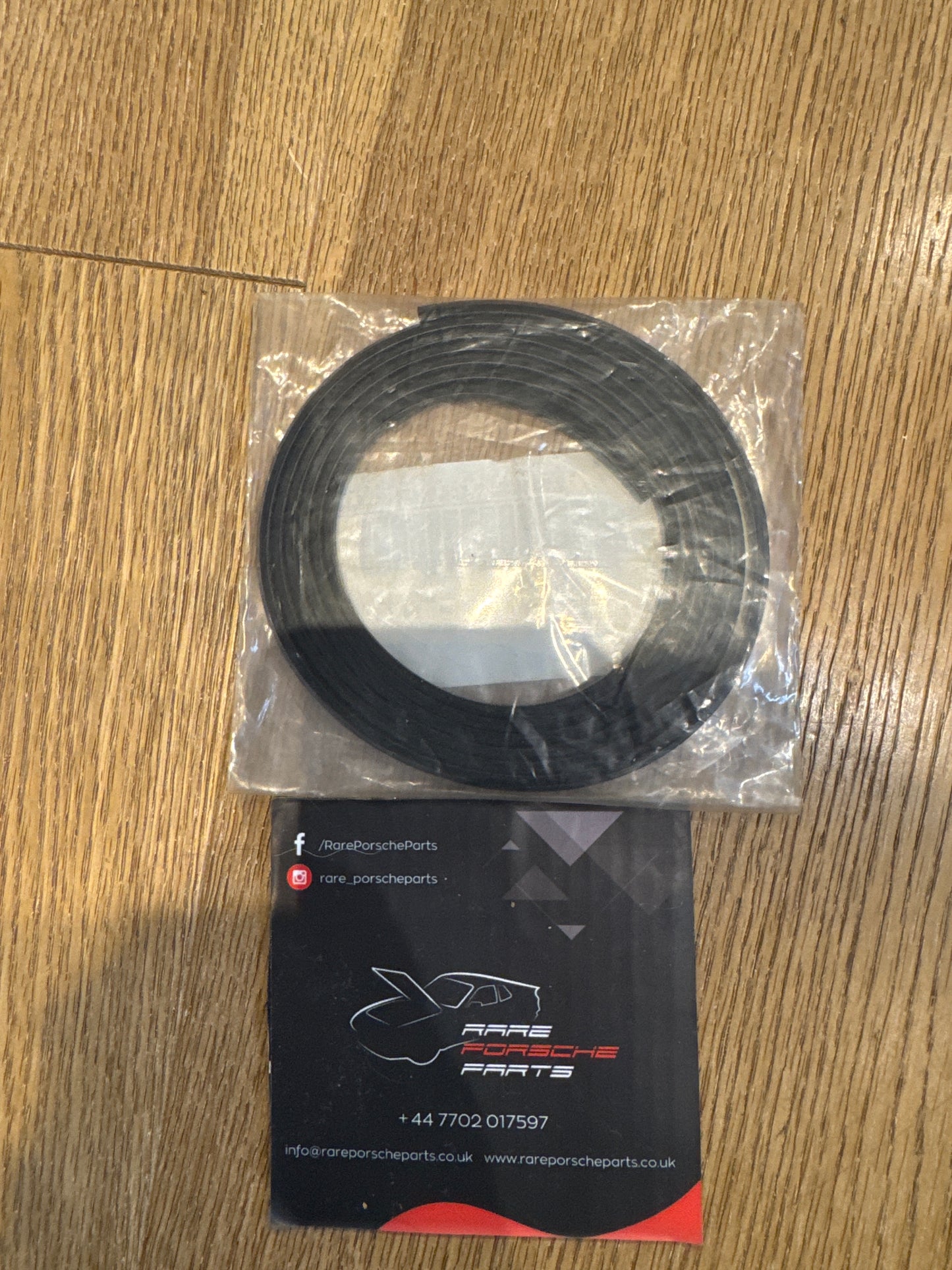 Porsche 944 rubber seal 94455970700 New NOS