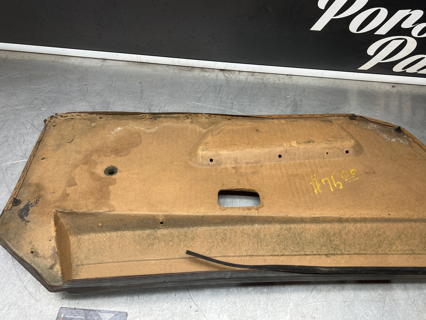 Porsche 924 early manual door card, used for spares or repair 477867012