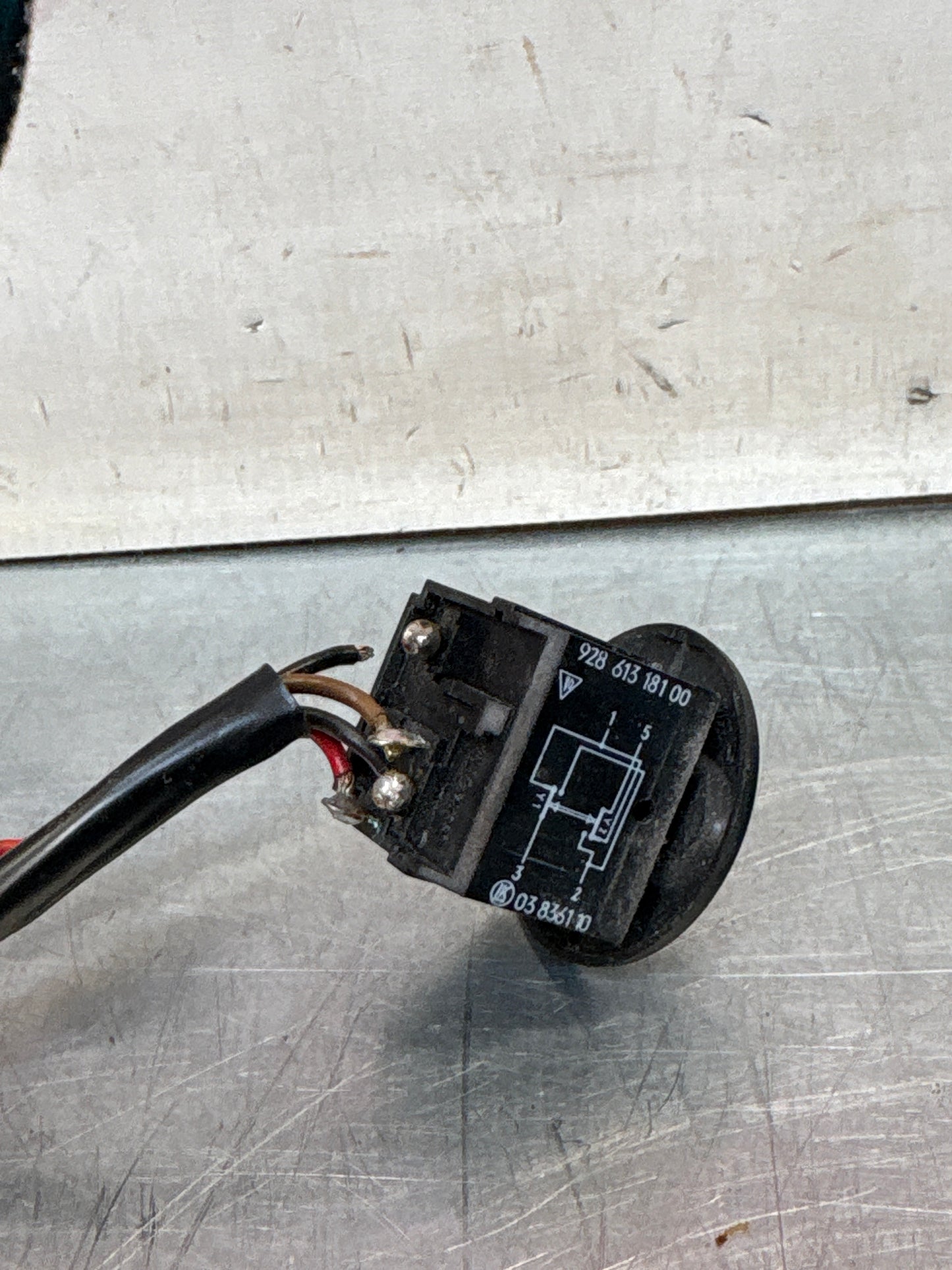 Porsche Switch seat adjustment for 911/928/944/968/964/993 92861318100, used