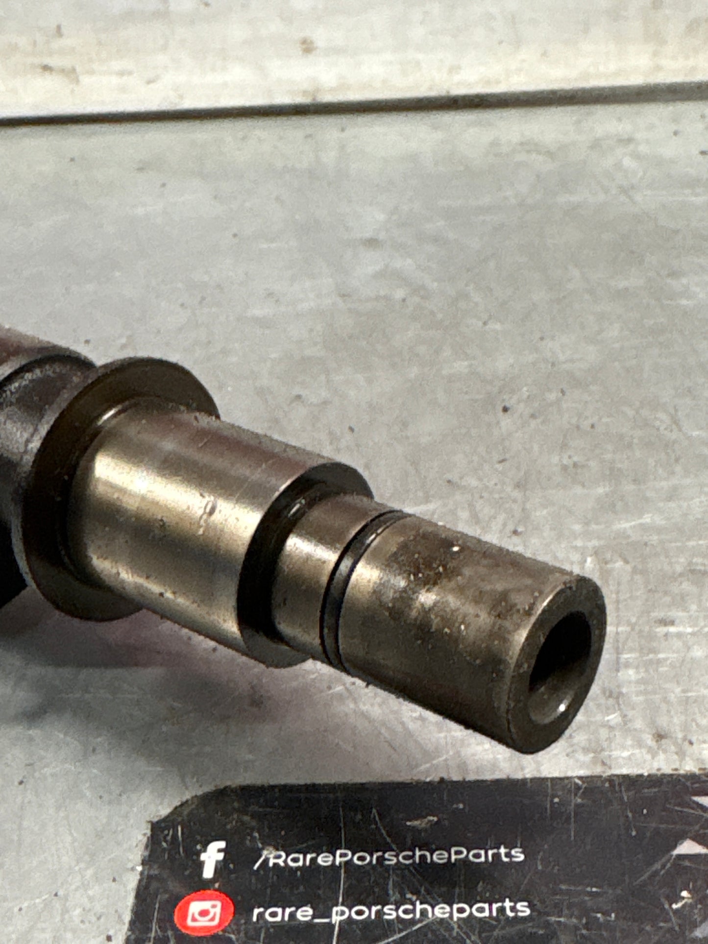 Porsche 928 cam shaft, unknown part number used