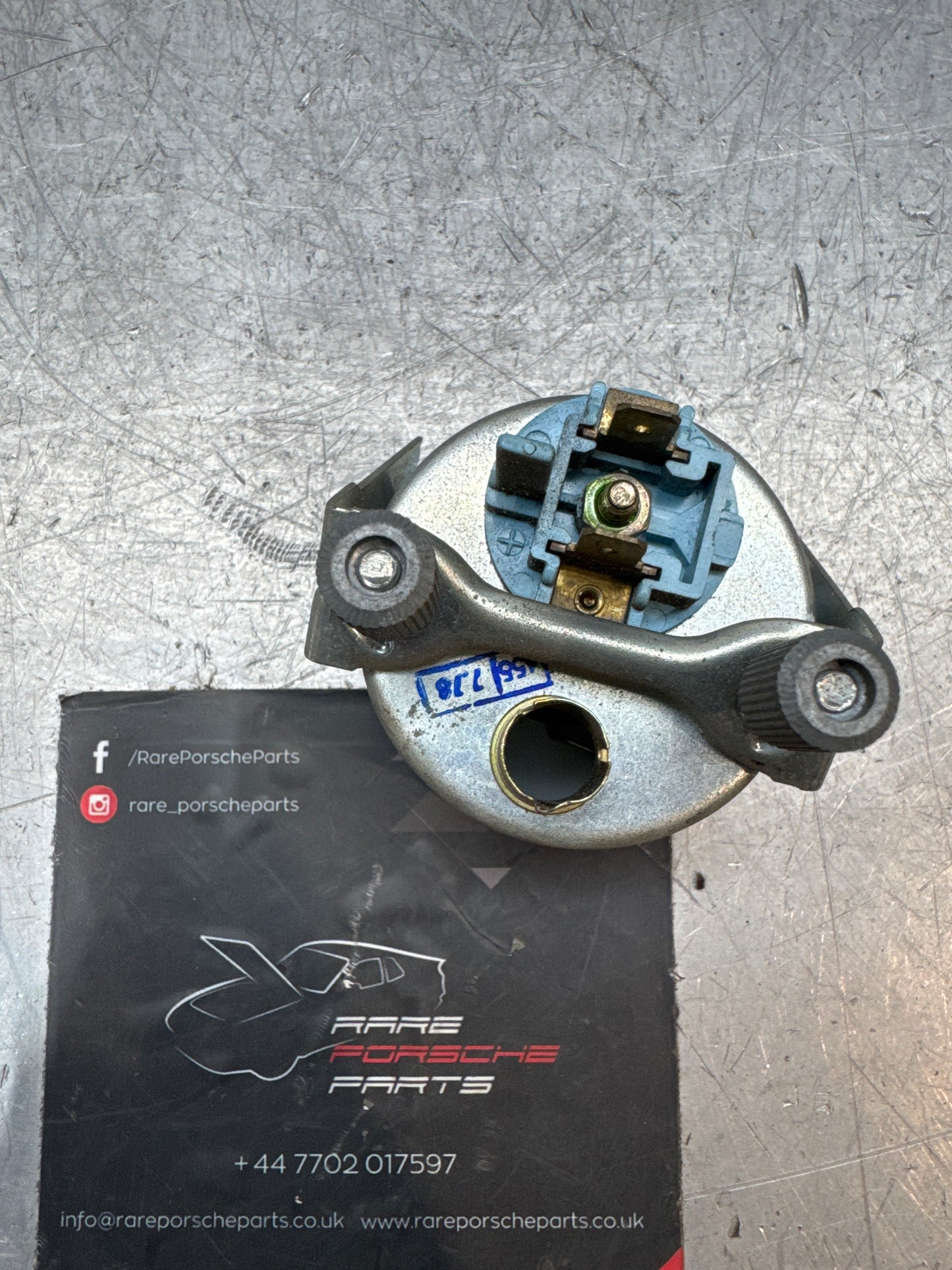 Misuratore voltmetro Porsche 924. 477919531 / 447 919 531 usato