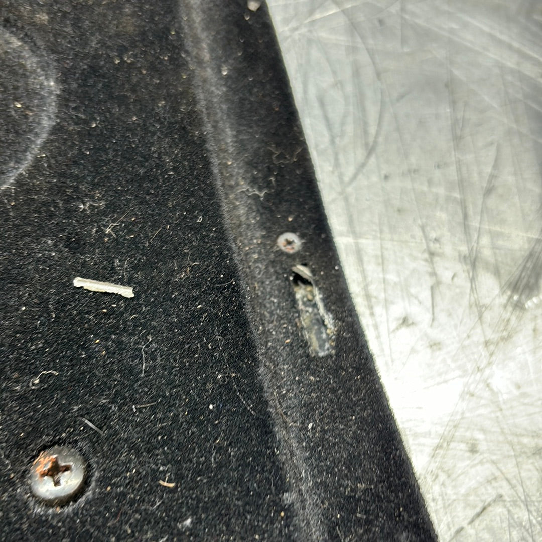 Porsche 944 85-92 glove box lid no catches cream used