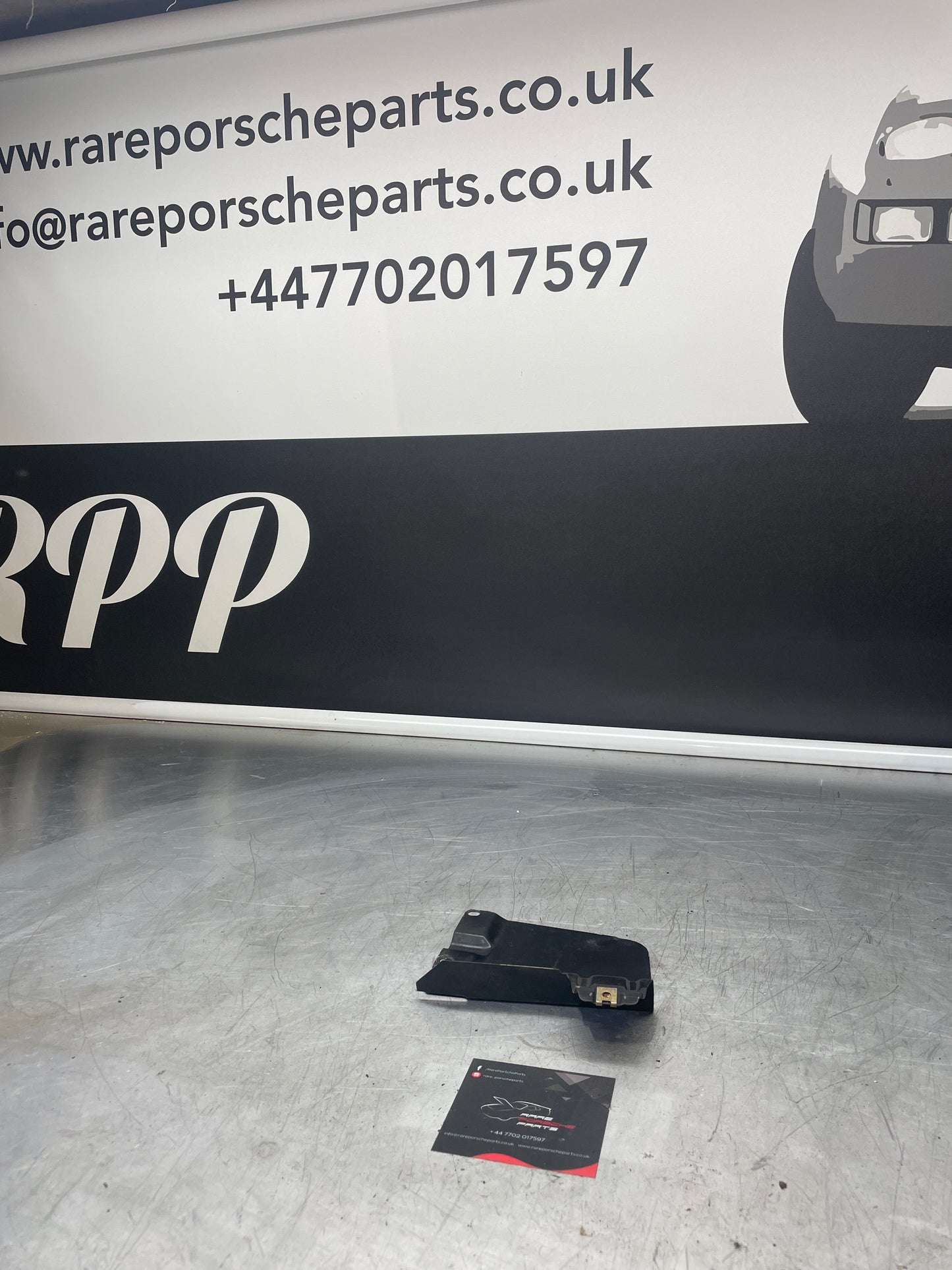 Porsche 924S 944 lock covering plate right 94453113600 used