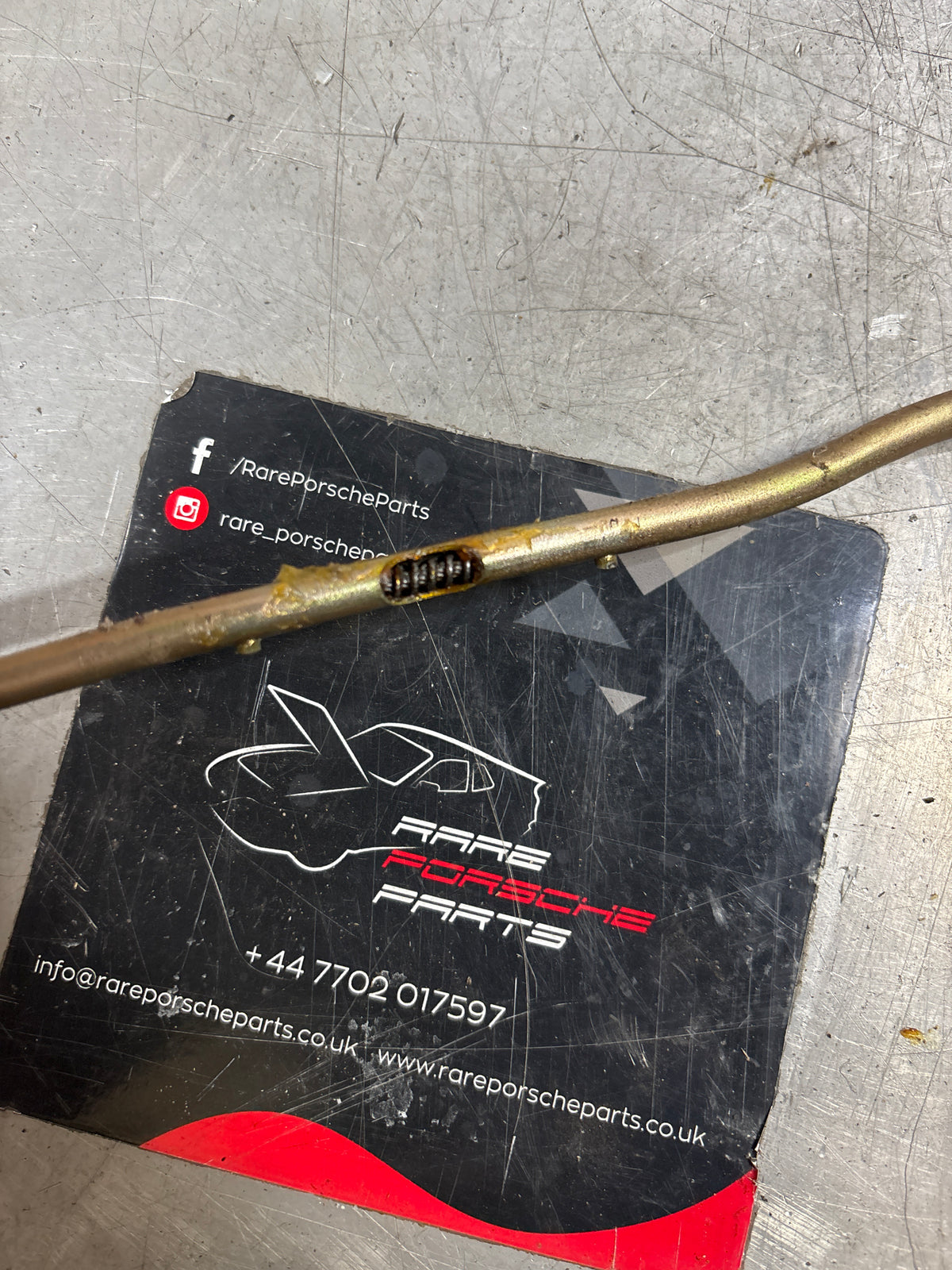 Porsche 924 944 early targa, sunroof lift mechanism right side O/S, Used, -85.5 94456494101 / 94456494100