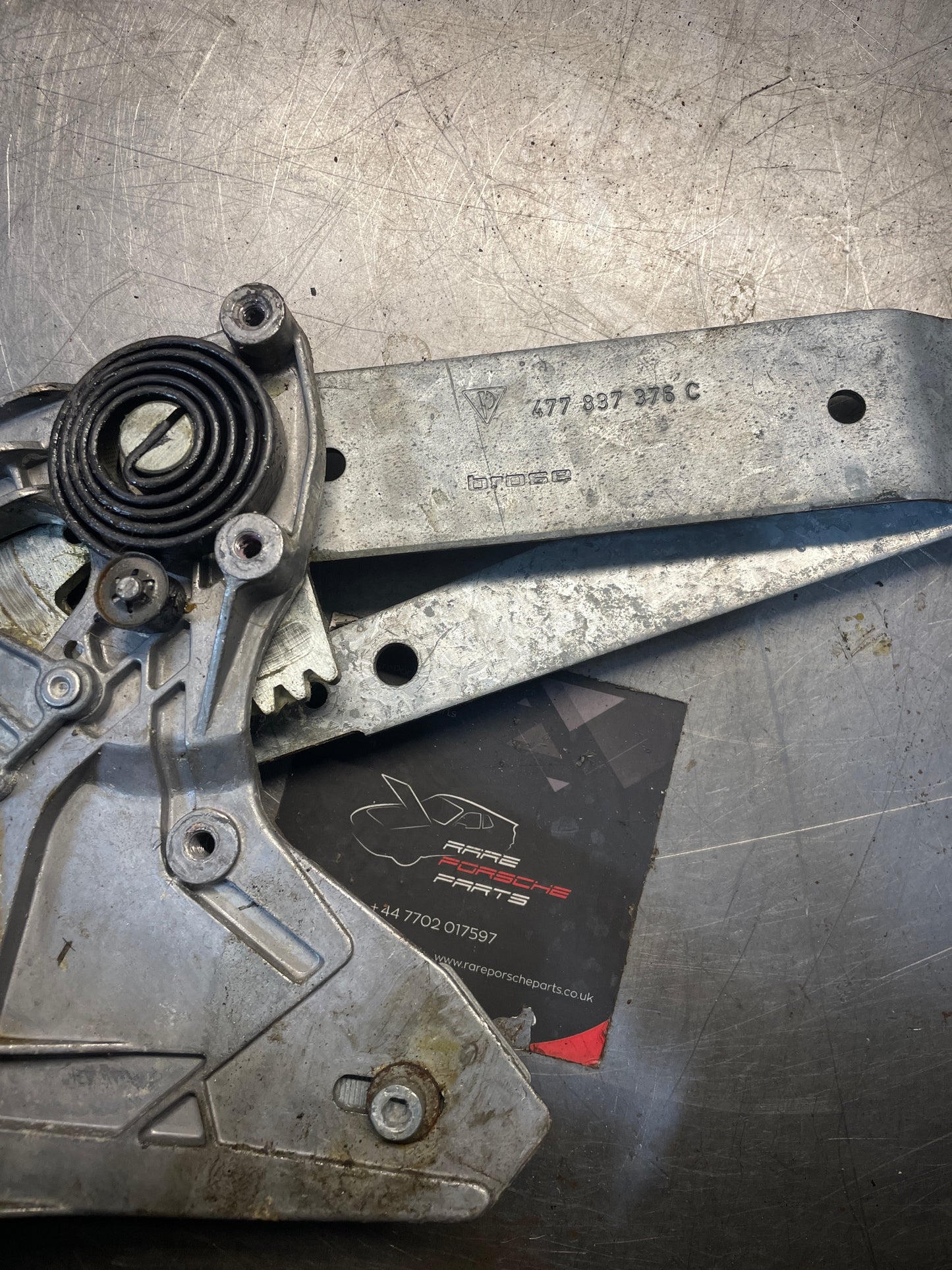 Porsche 924/944 right O/S Window Regulator mechanism 477837376C used