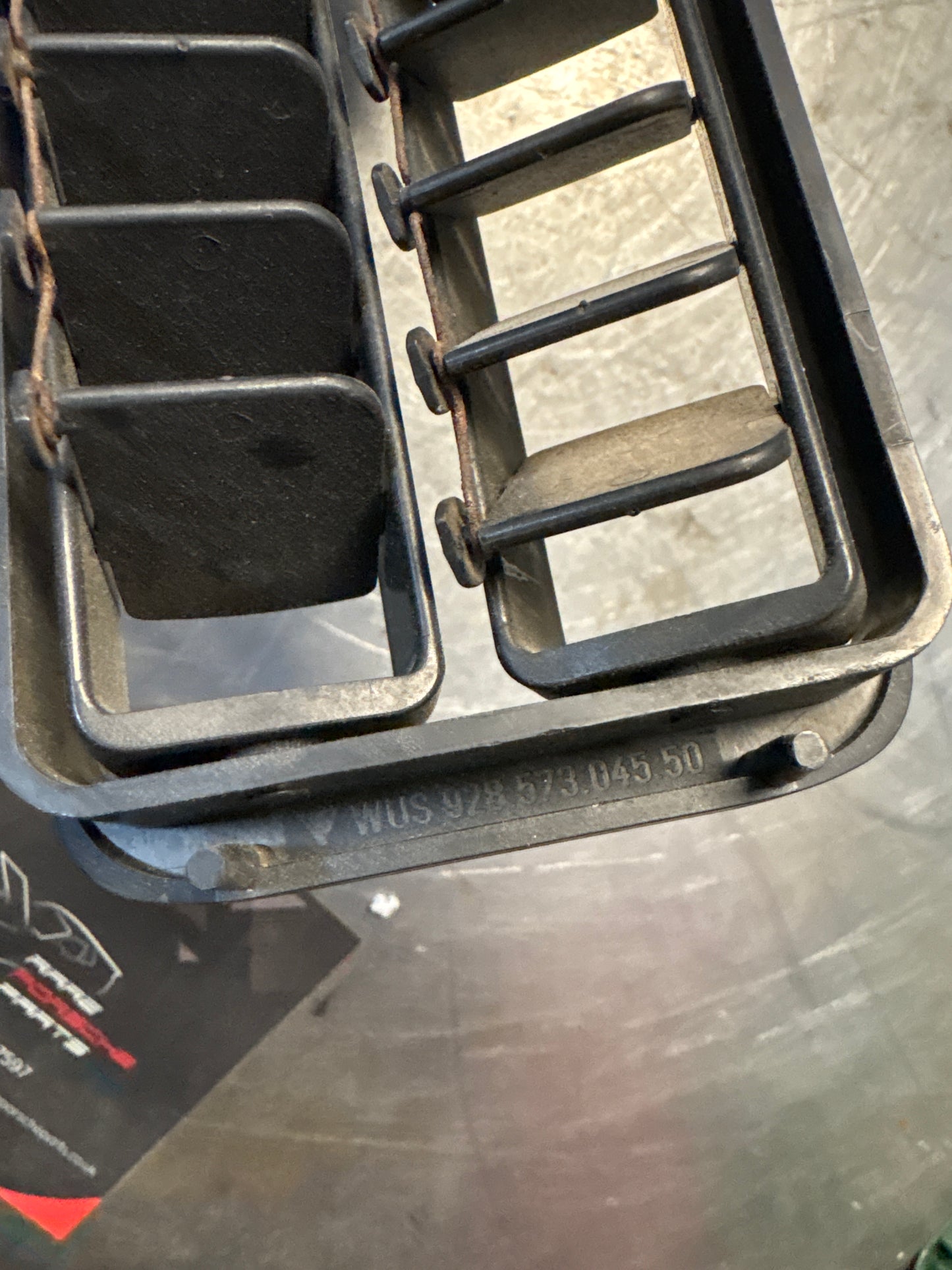 Porsche 928 air shower air nozzle ventilation cover frame, used 92857304550