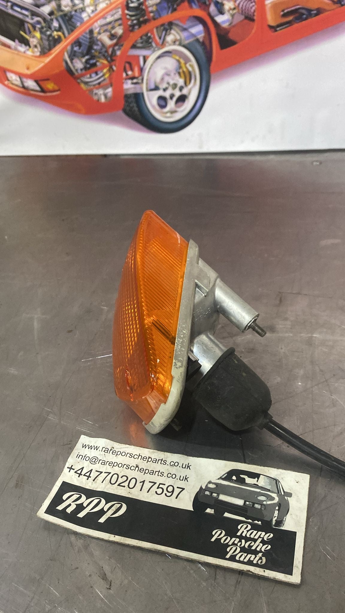 Porsche 928 S4 GT GTS right indicator unit, 92863142222 used, study photos
