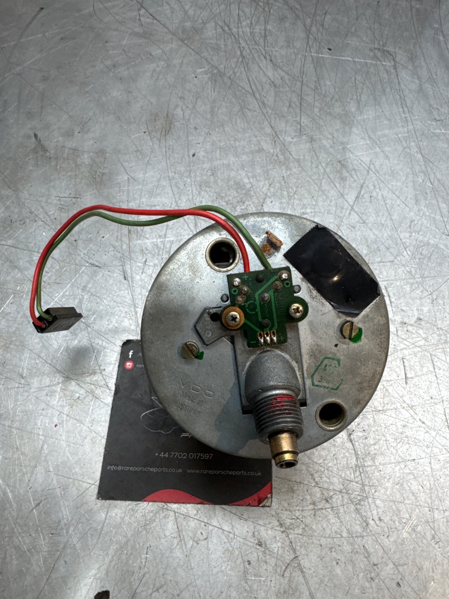 Porsche 924 speedometer 94464102500 used 93690 MILES