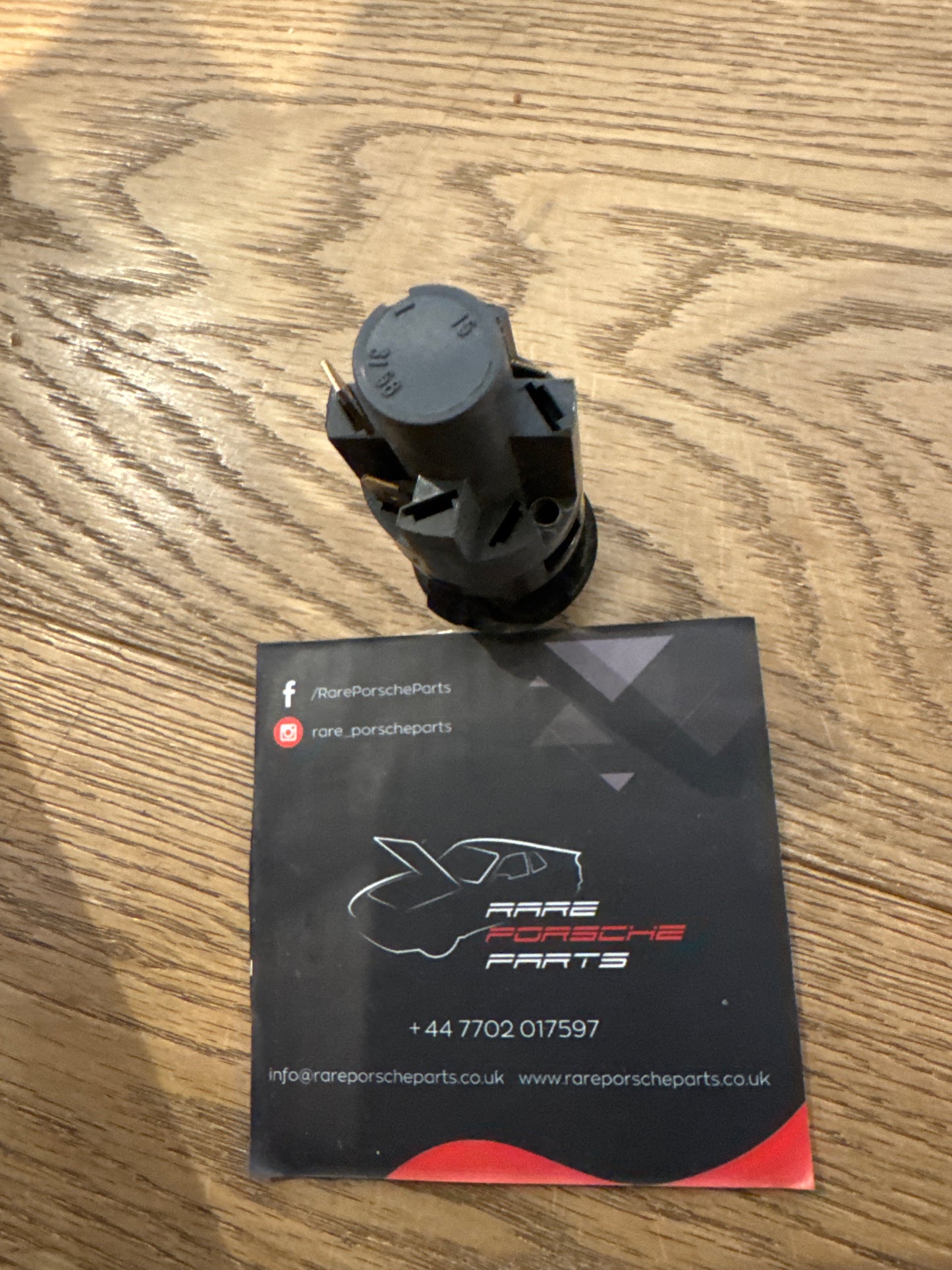 Porsche 911 rear window defroster switch 91161314800 used