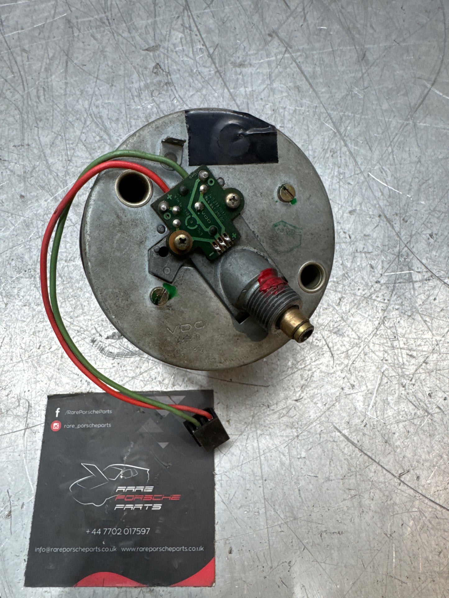 Porsche 944 speedometer showing 83066 miles 94464103600 spares or repair