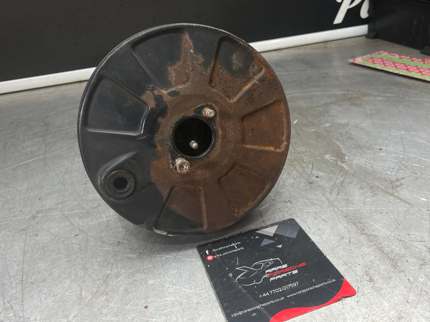Porsche 944 brake booster, used 94435502502