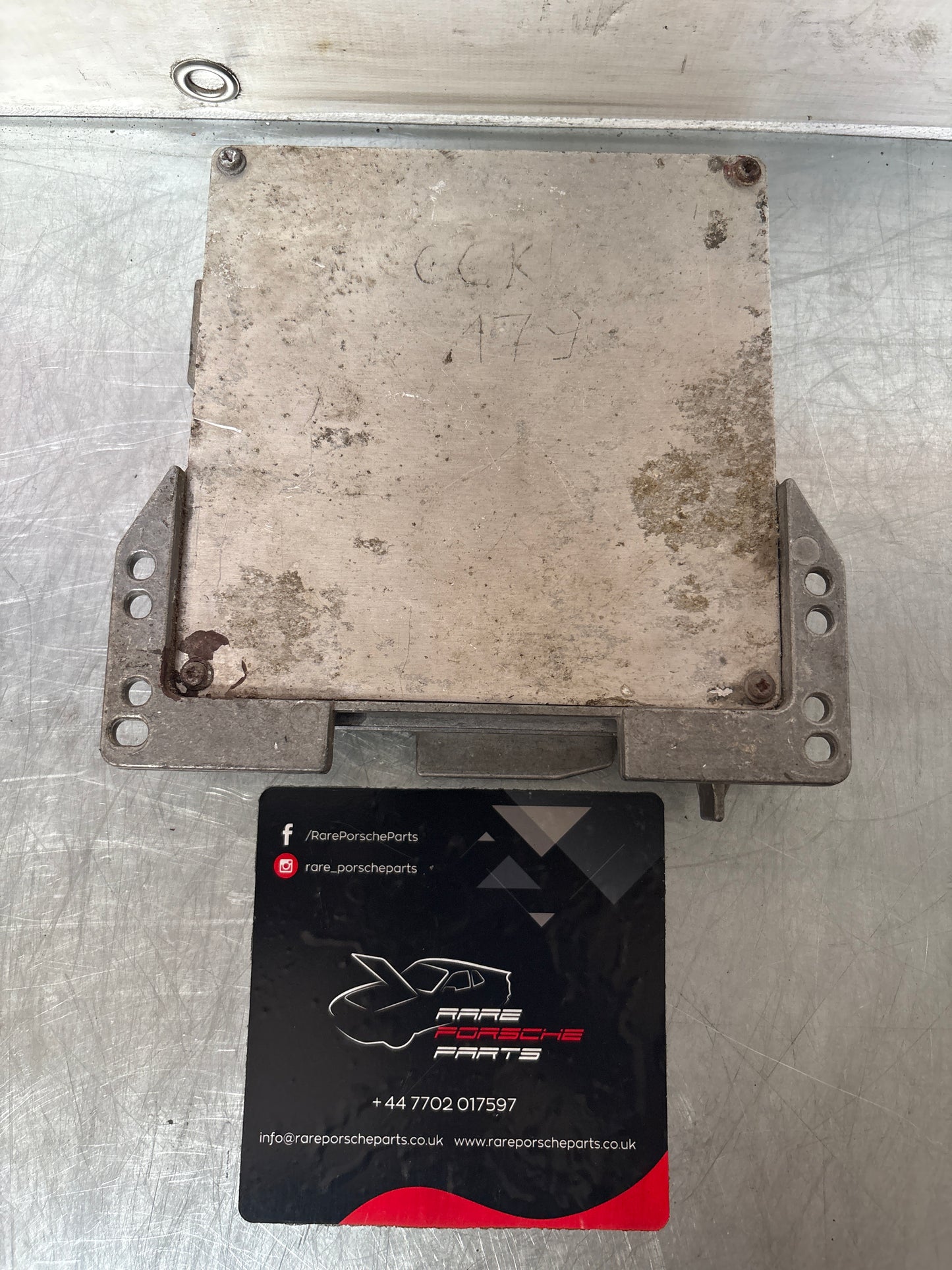 Porsche 944 ECU 94461811100 / 0261200006 used