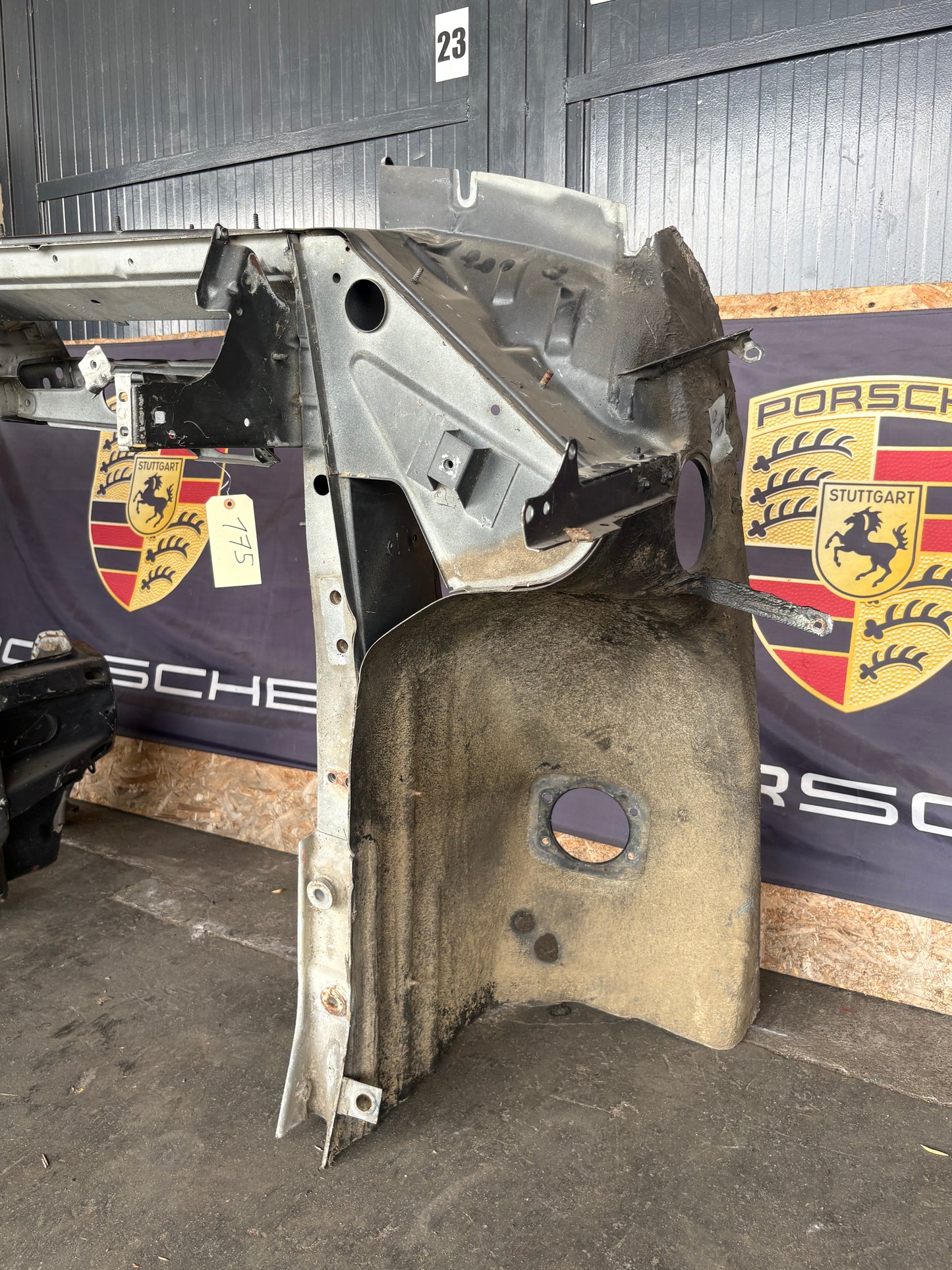 Porsche 944 Front end section cut