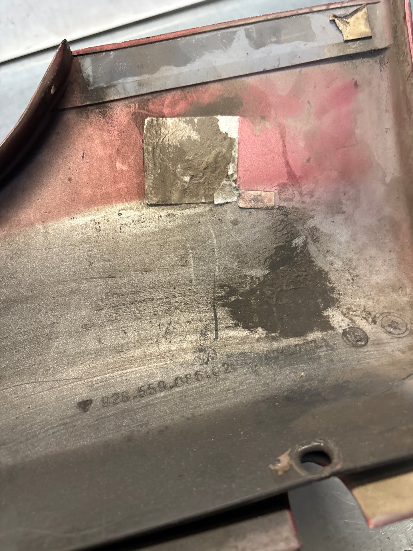 Porsche 928 S4 right sill cover, used 92855908602