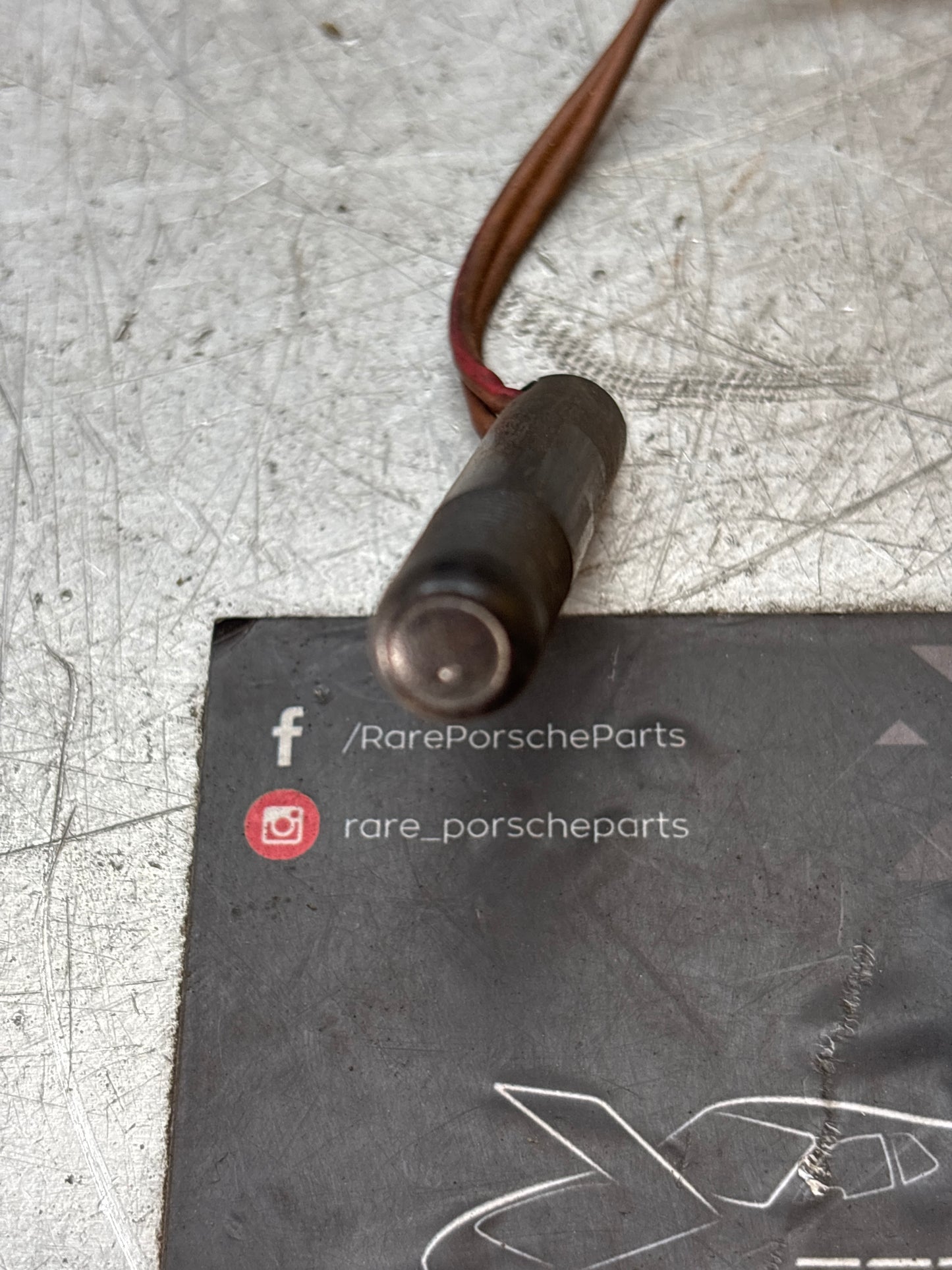 Porsche 944/968. door lock button knob with LED, with rod used 94463713800