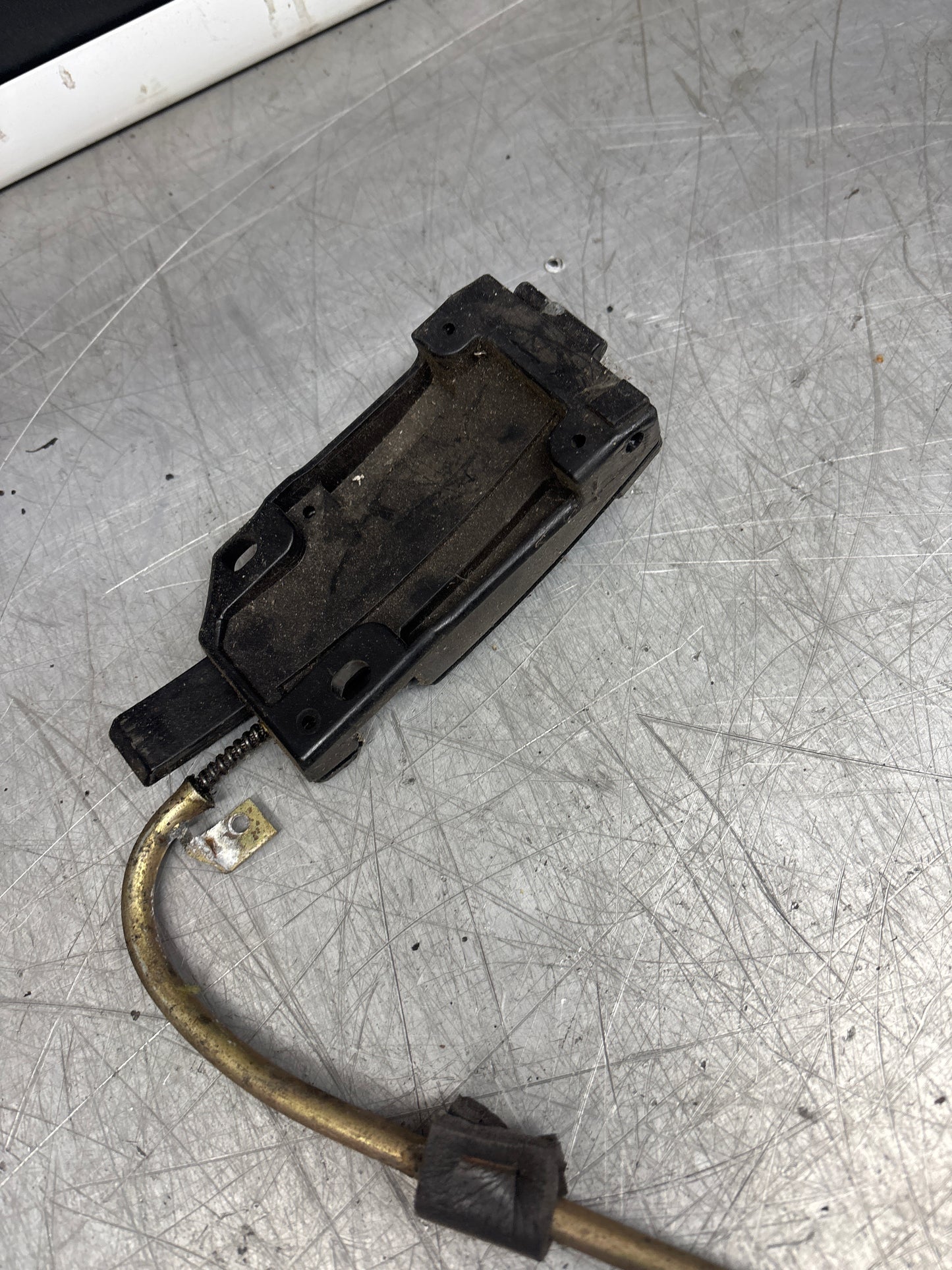 Porsche 924 944 early targa, sunroof lift mechanism, Used, -85.5 94456494101 / 94456494100