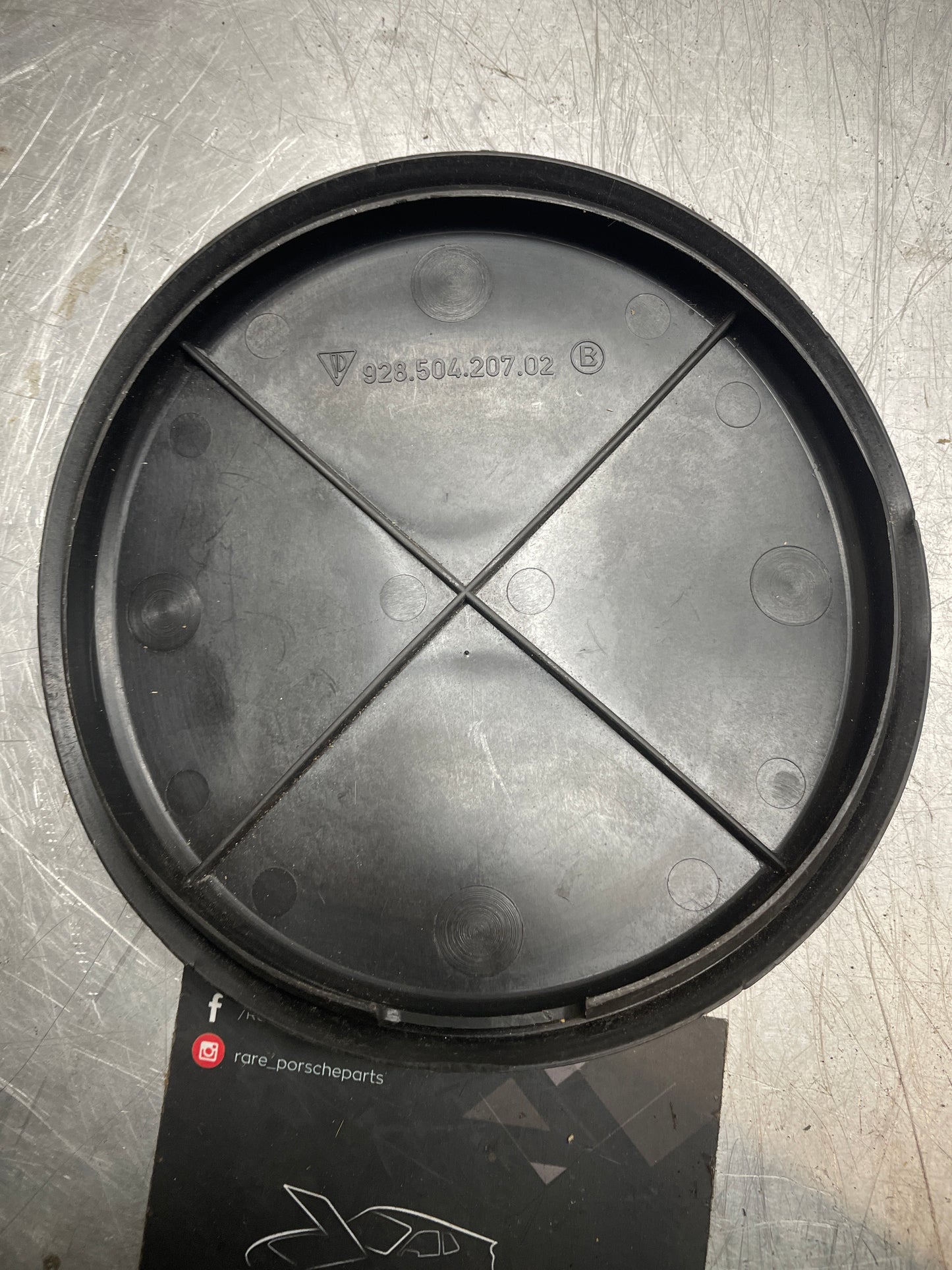 Porsche 928 floor section cover 92850420702