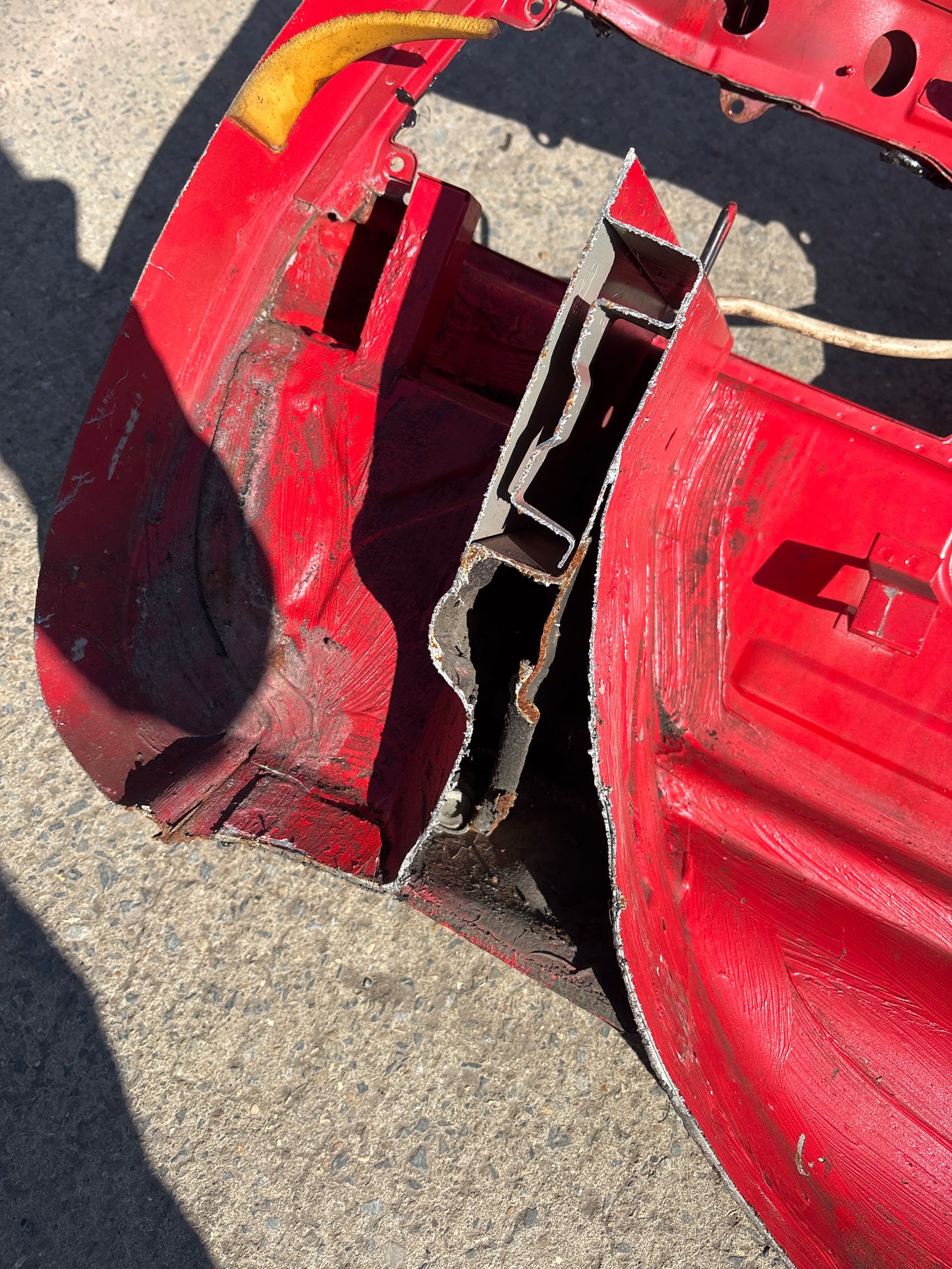 Porsche 944 complete rear cut used, 94450303701 damaged
